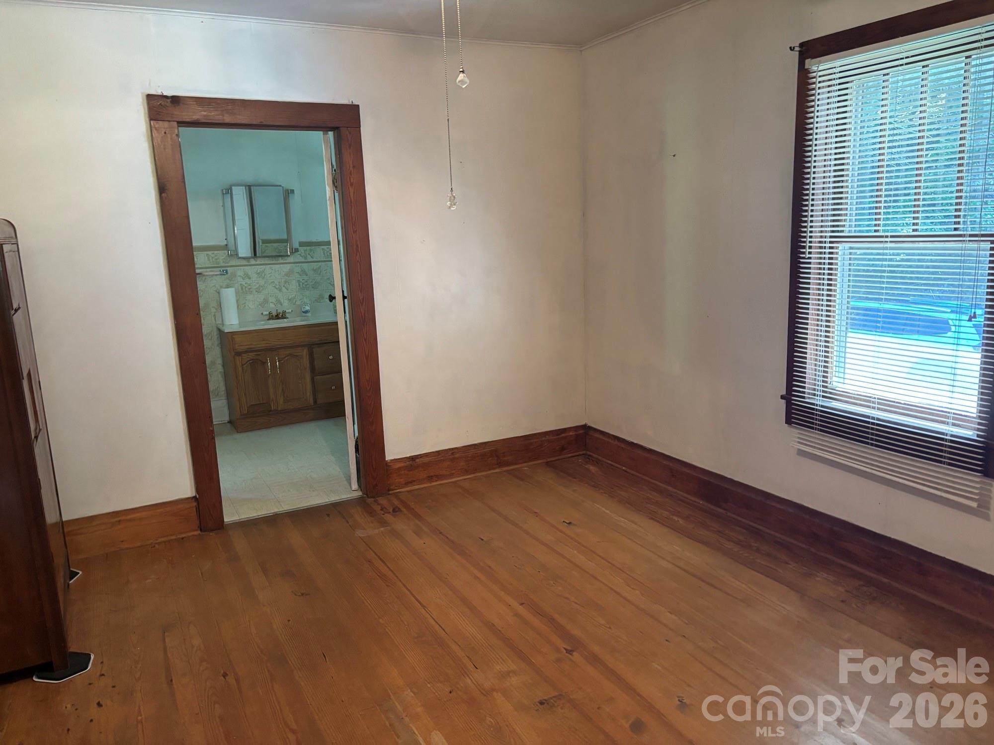 377 Sam Gouge Road — Bakersville