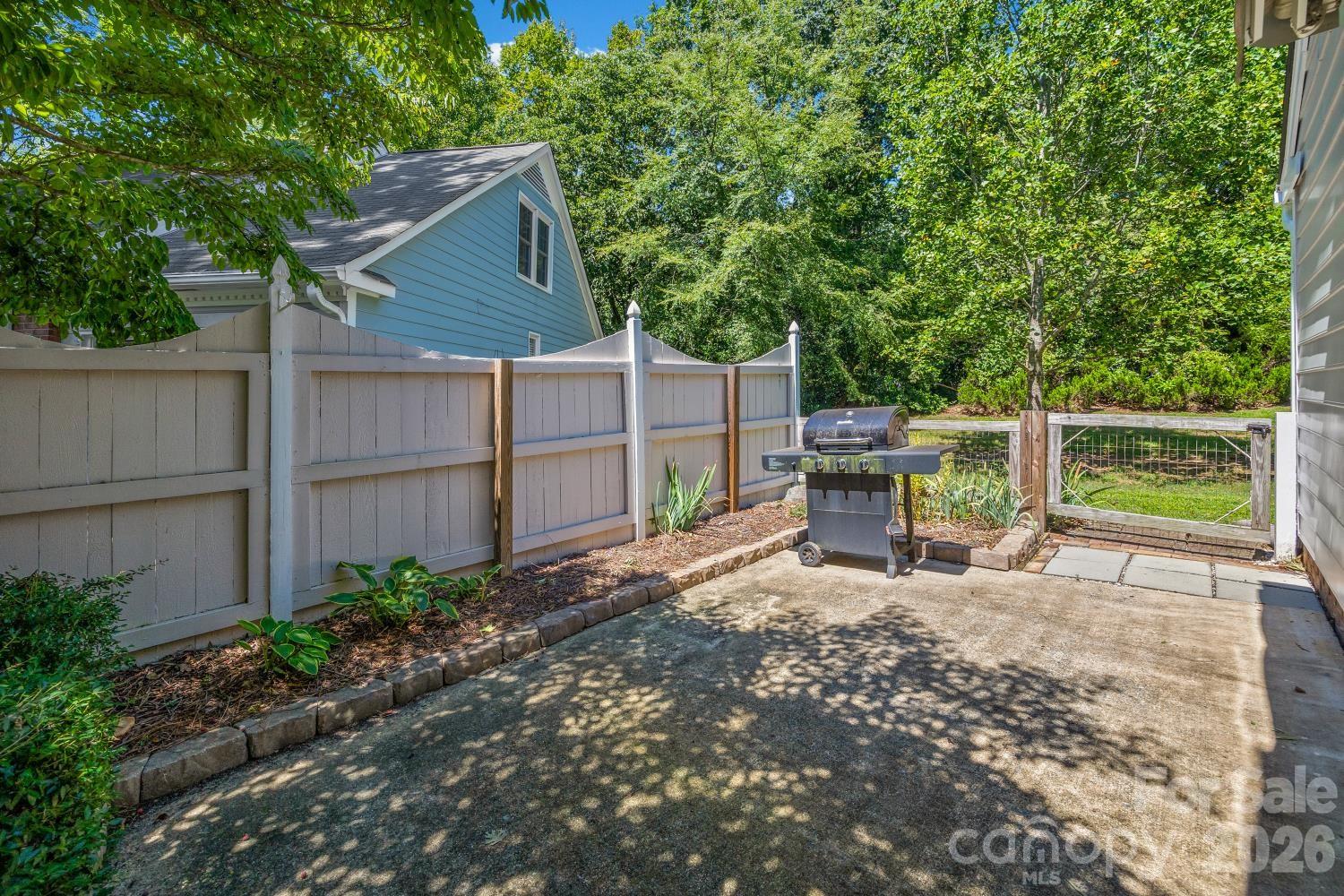2750 Quailrush Road — Charlotte