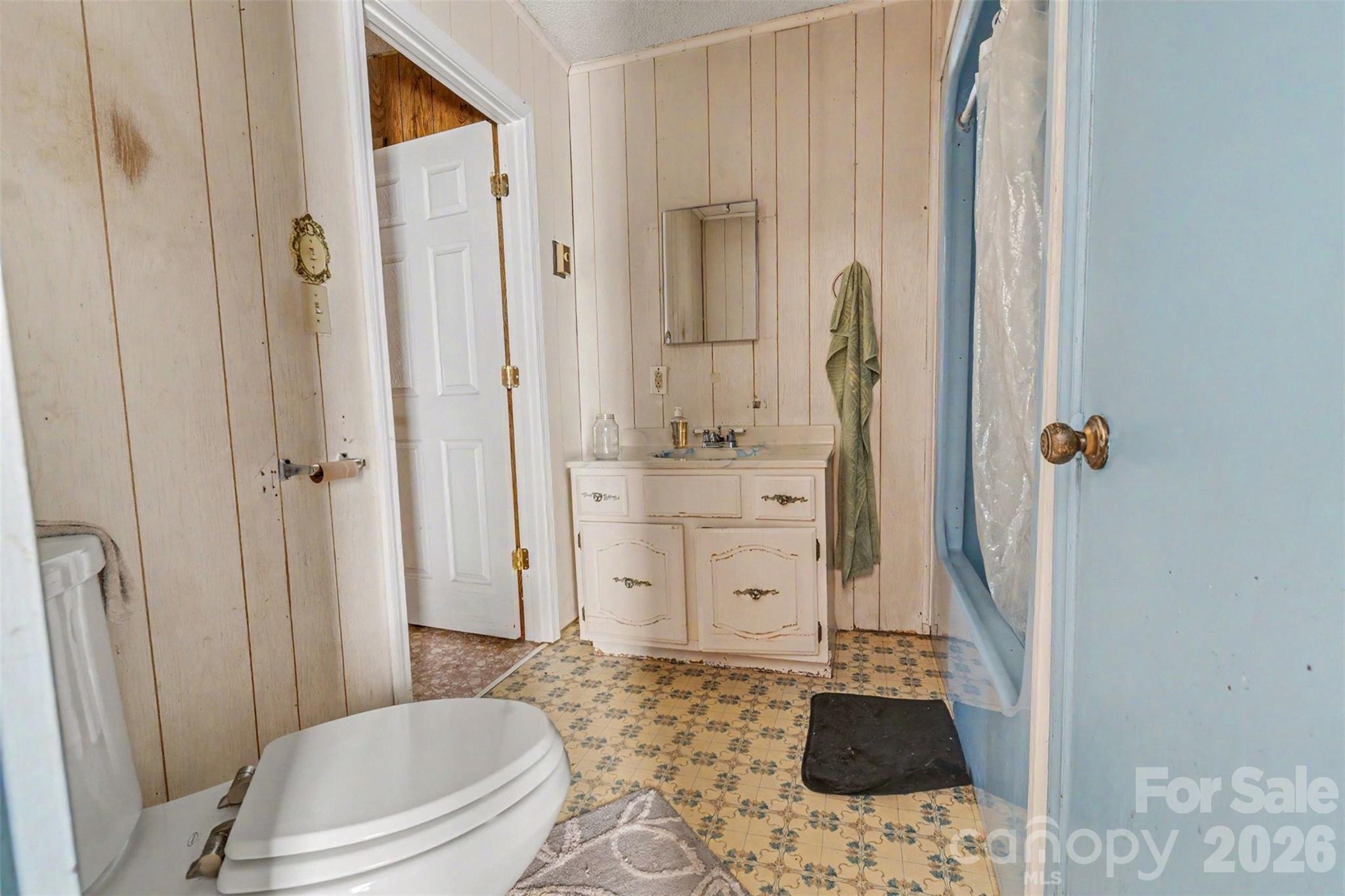 7218 Wolf Pond Road — Monroe