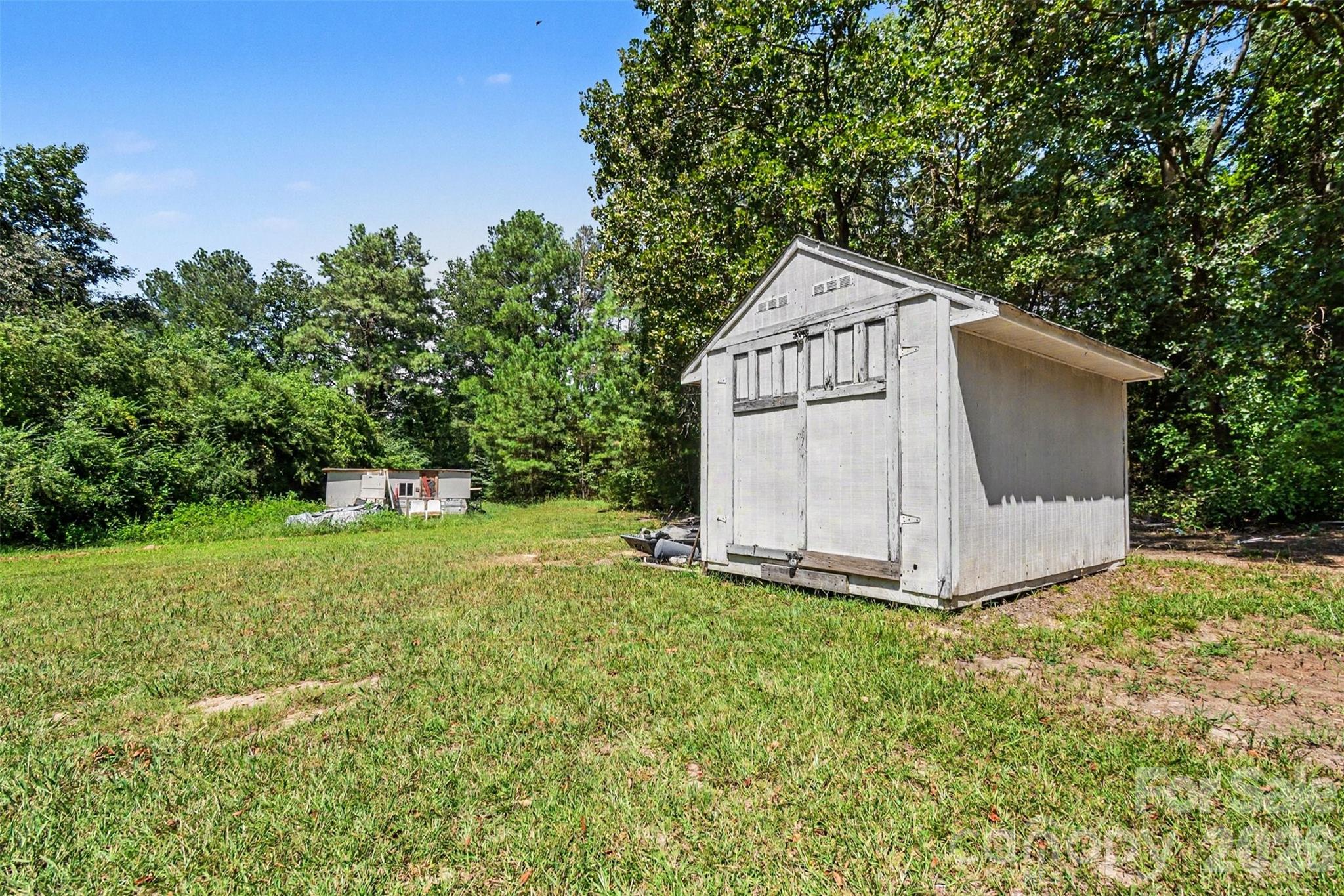 7218 Wolf Pond Road — Monroe