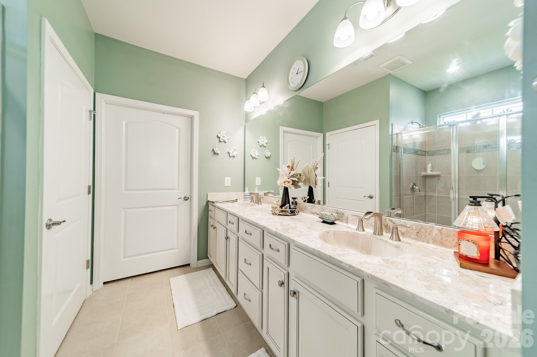 128 Picasso Trail — Mount Holly