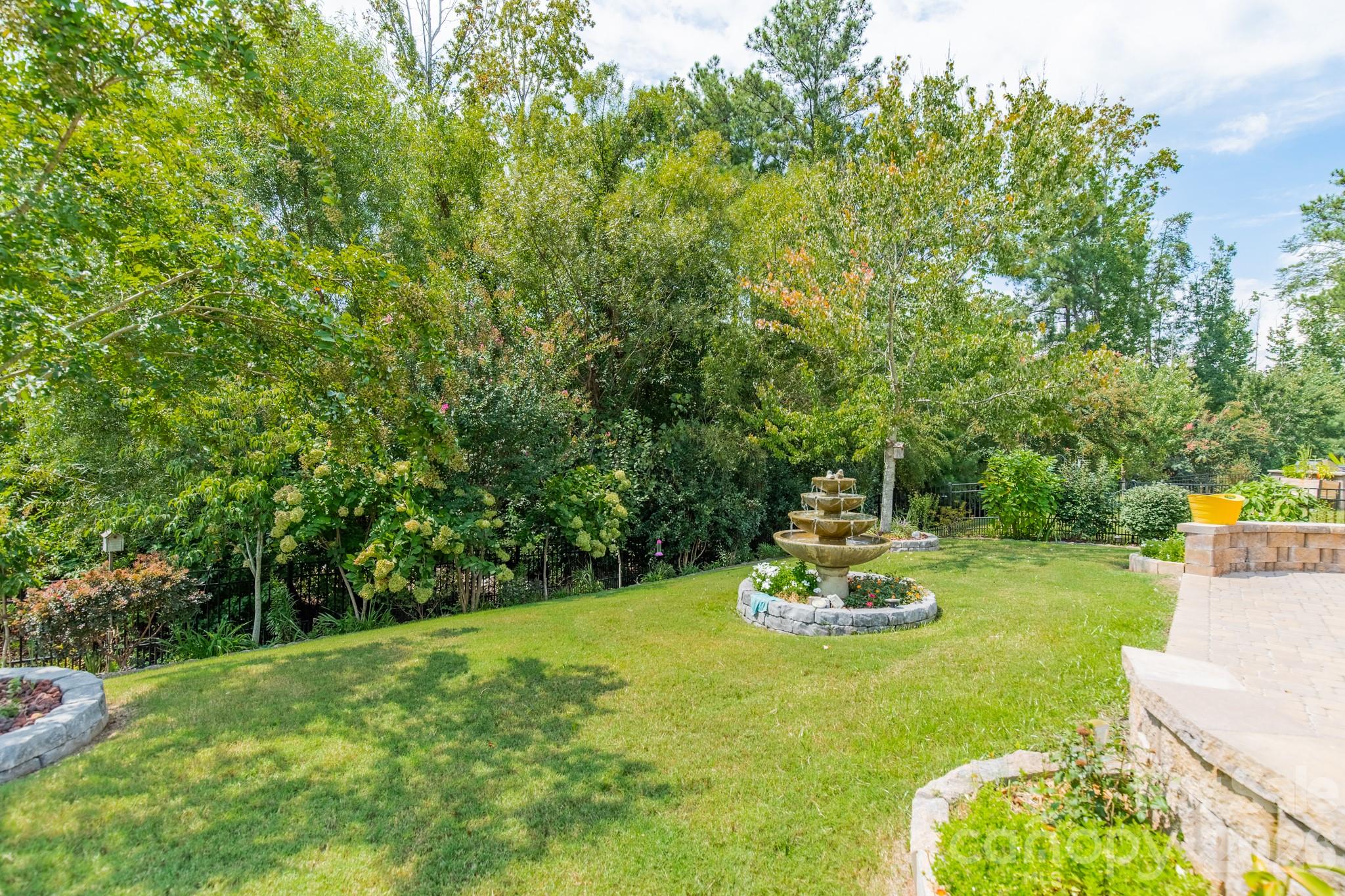128 Picasso Trail — Mount Holly