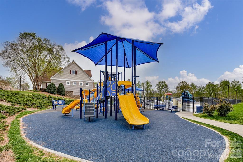9645 Storybook Avenue NW — Concord