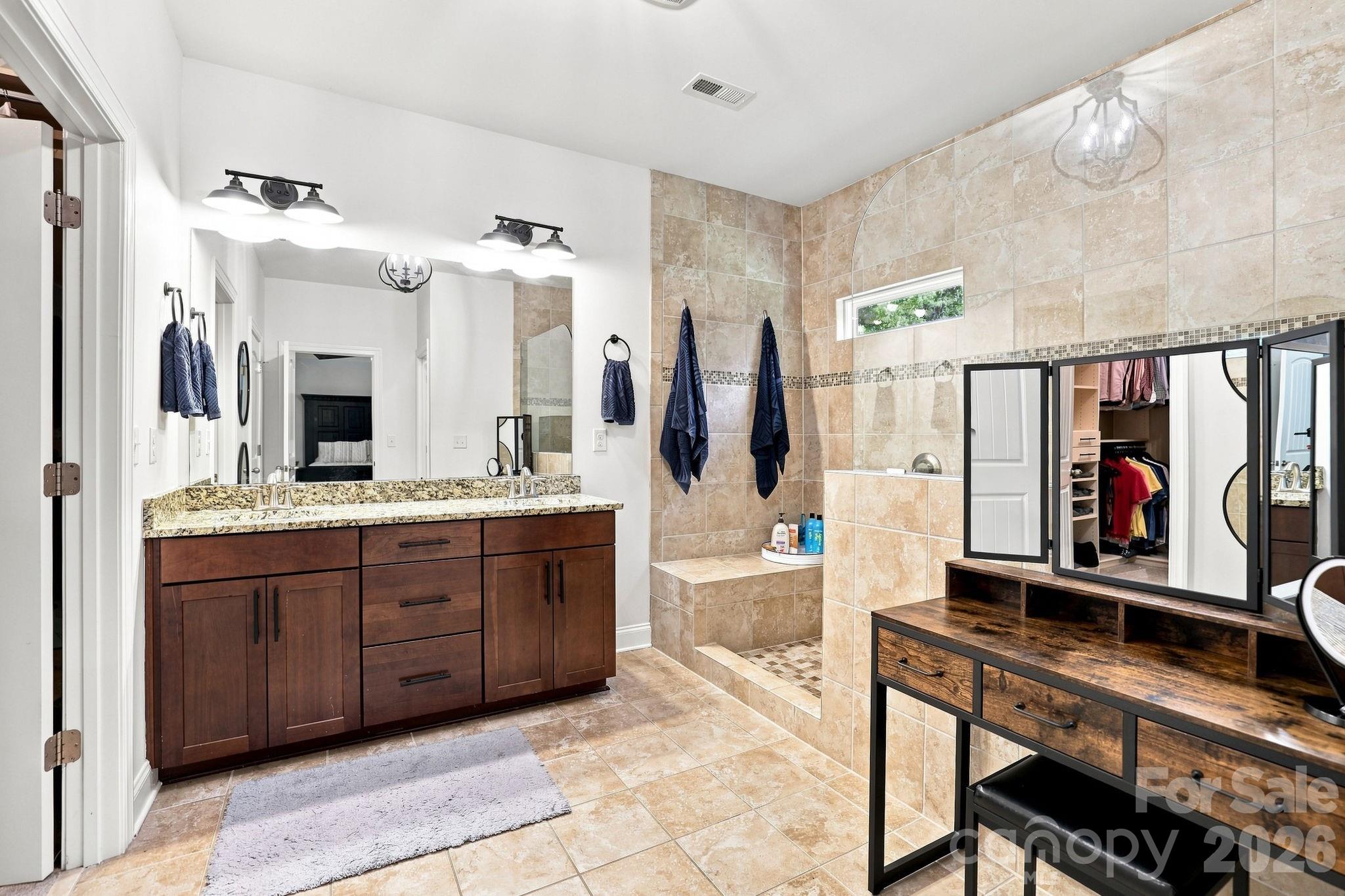 208 South Fork Lane — Belmont