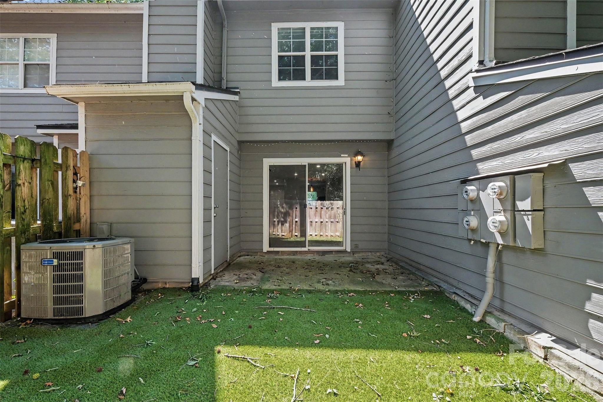 3322 Heathstead Place — Charlotte