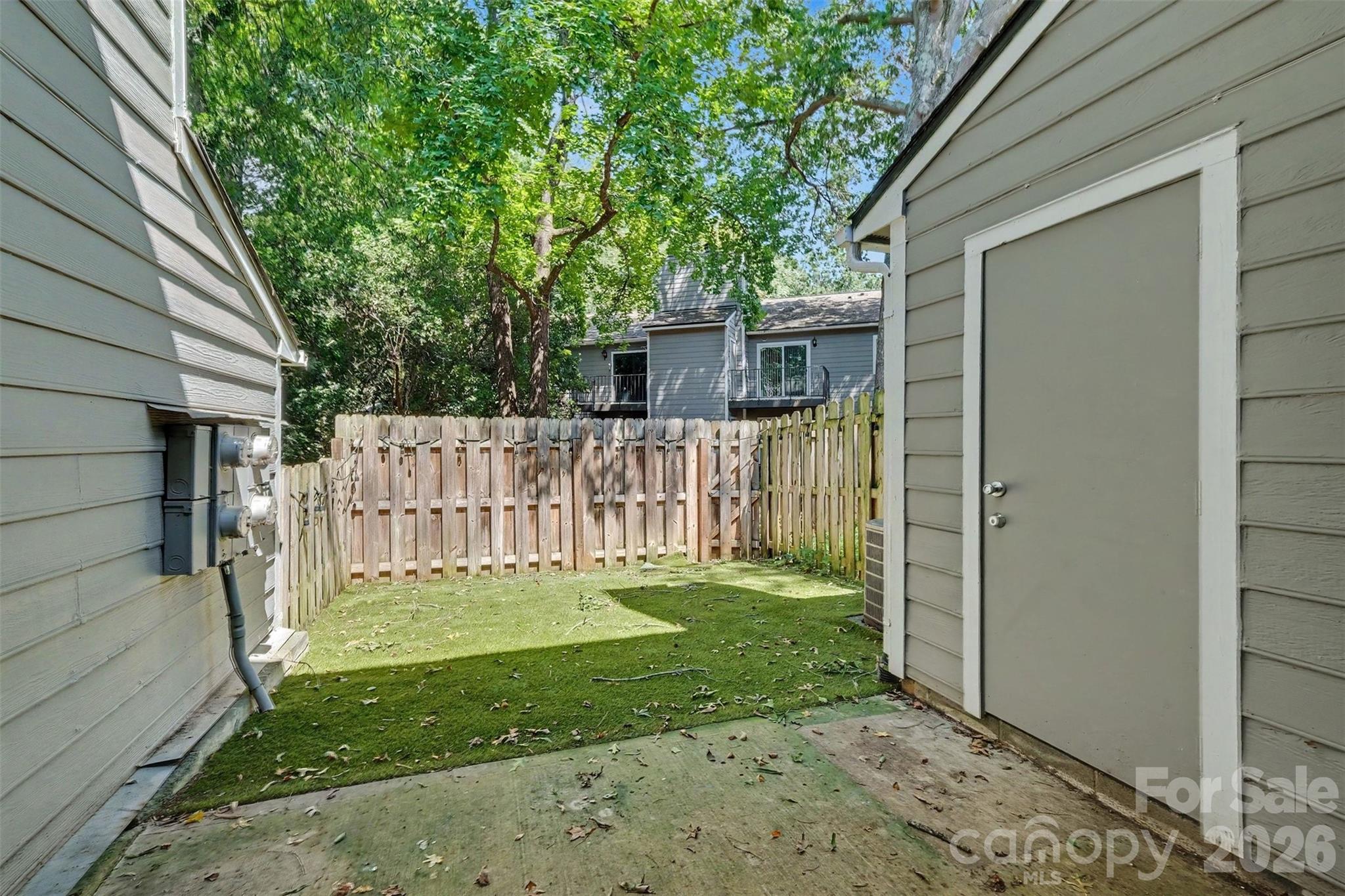 3322 Heathstead Place — Charlotte