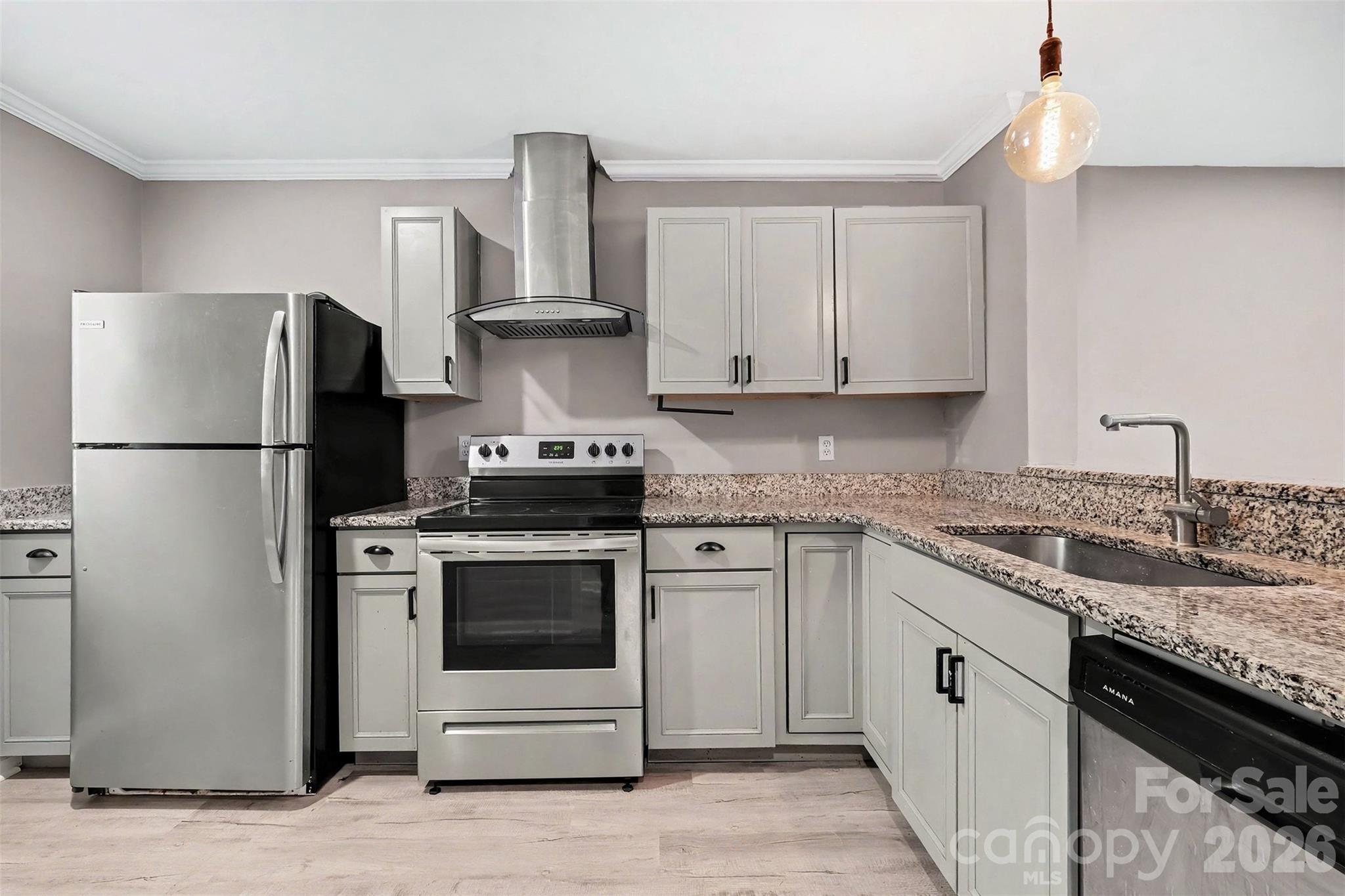 3322 Heathstead Place — Charlotte