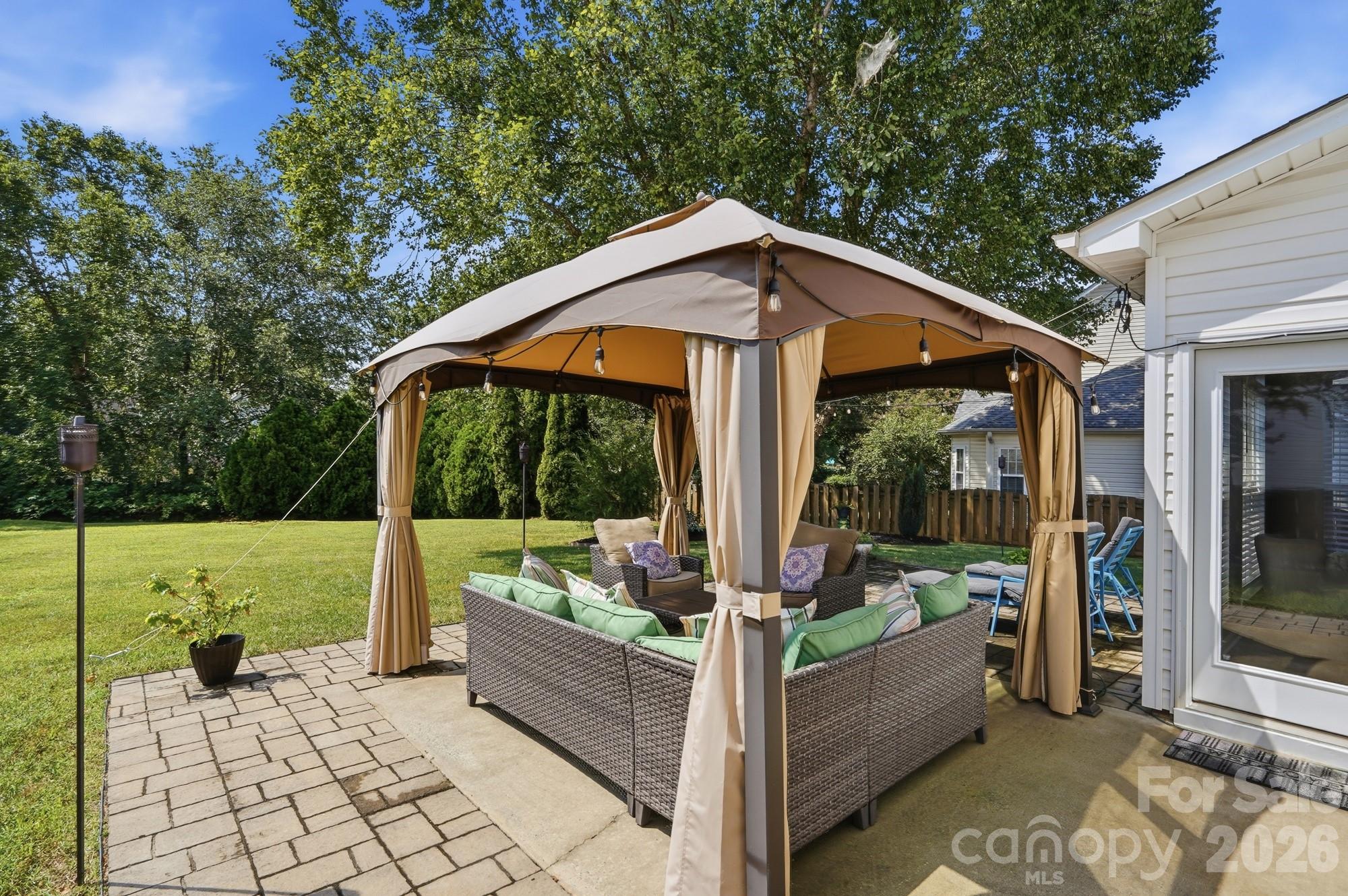 134 Lamplighter Lane — Mooresville