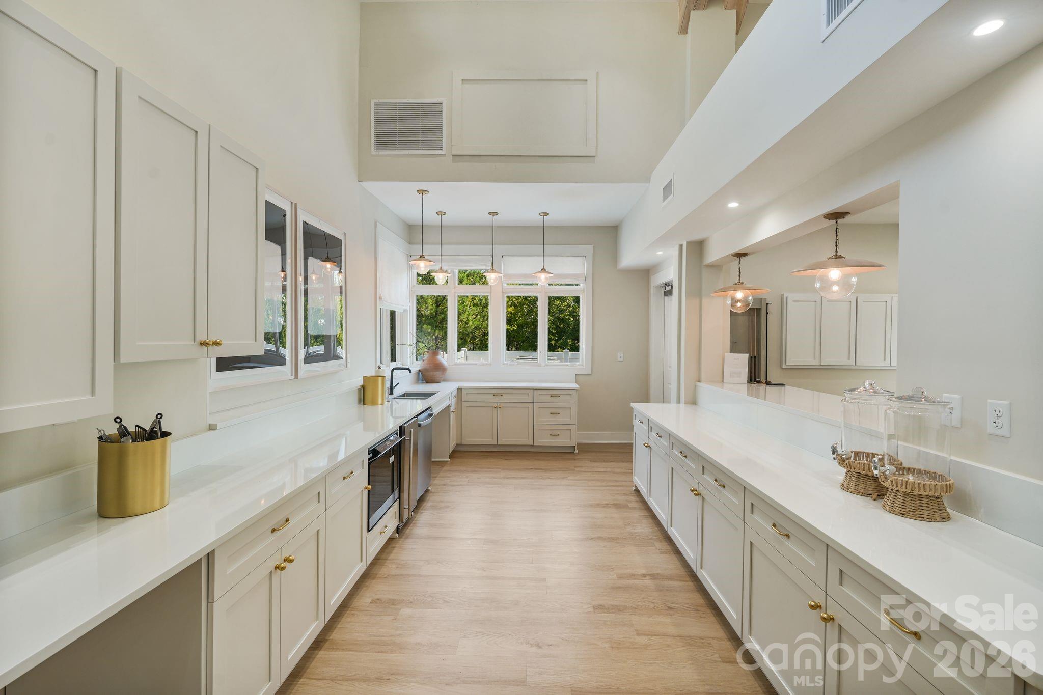 4531 Splash Trail — Sherrills Ford
