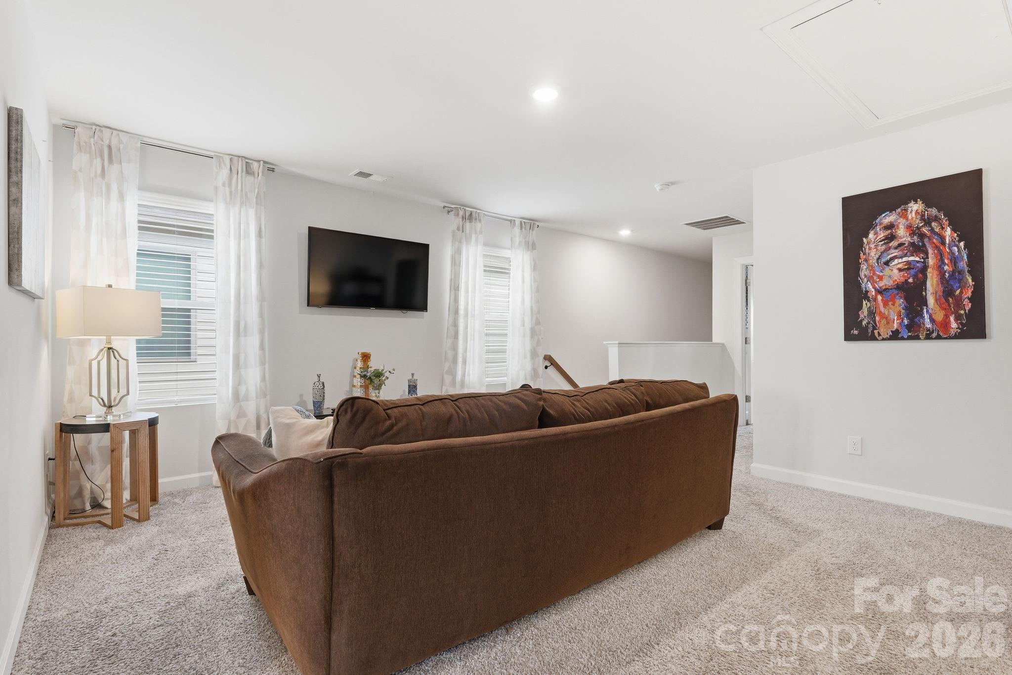 5012 Shadbush Road — Charlotte