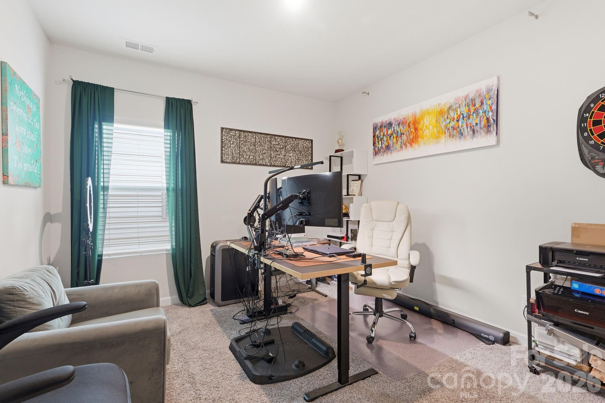 5012 Shadbush Road — Charlotte