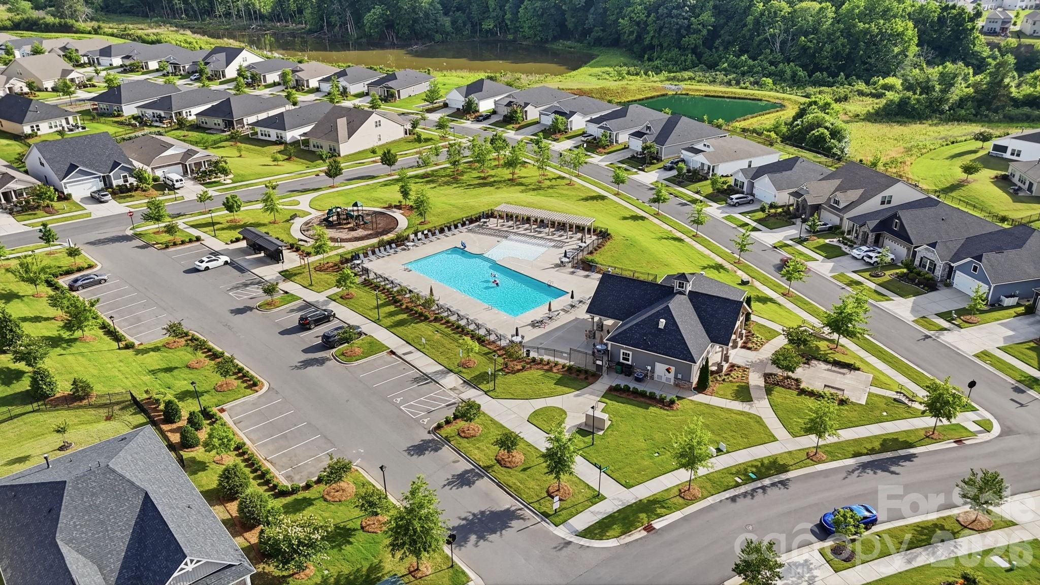 5012 Shadbush Road — Charlotte