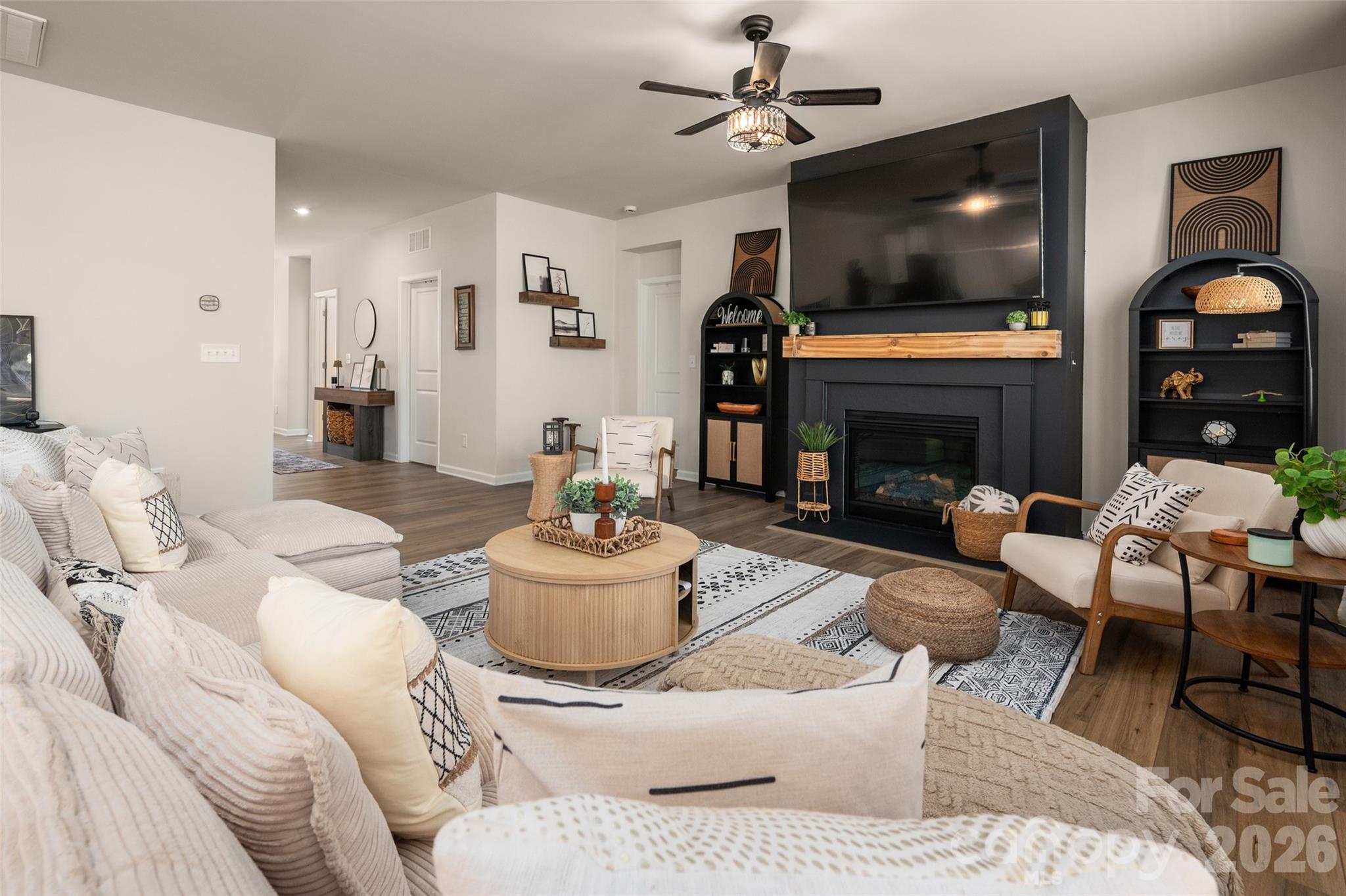 2538 Crimson Way #114 — Monroe