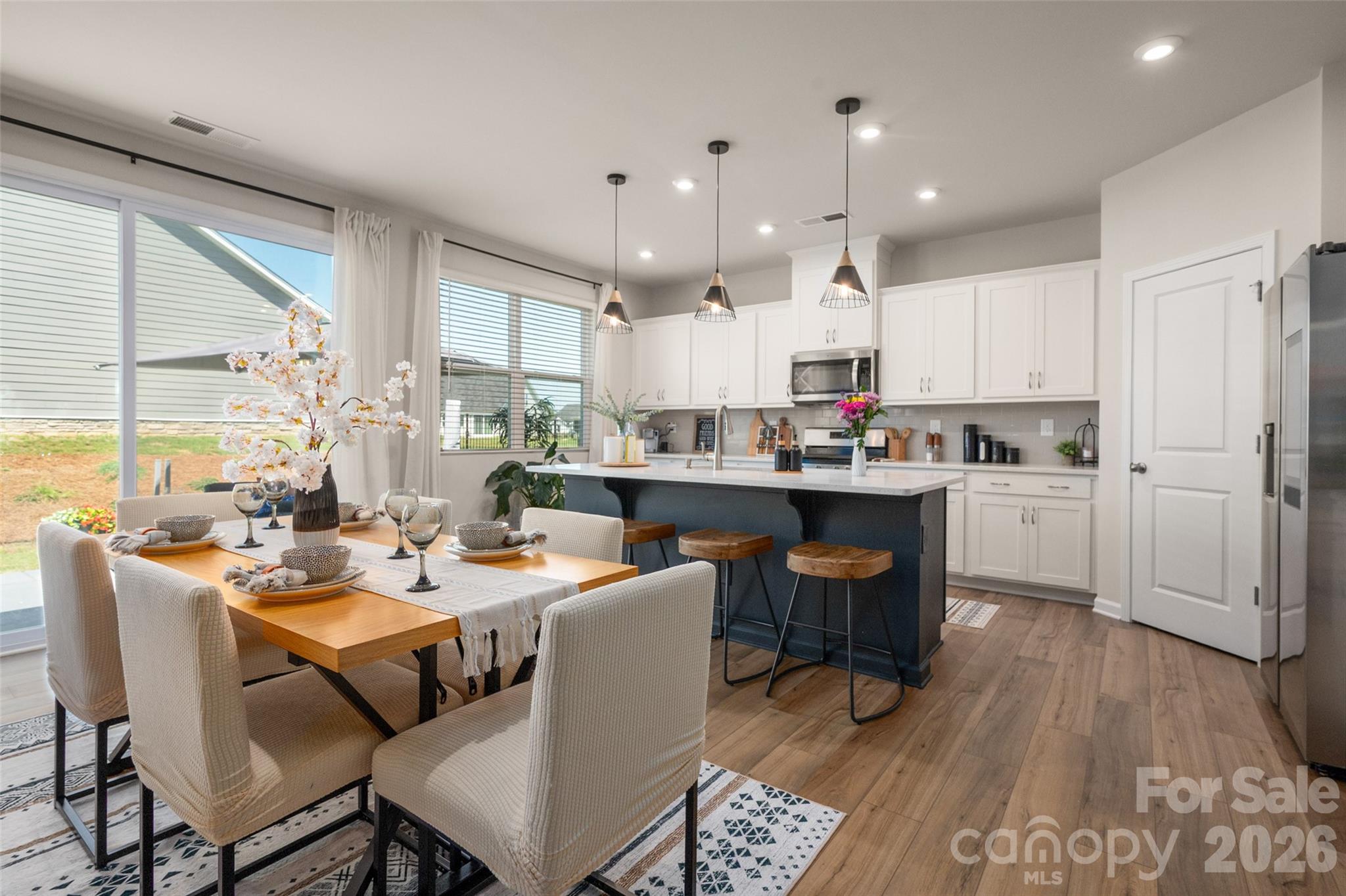 2538 Crimson Way #114 — Monroe