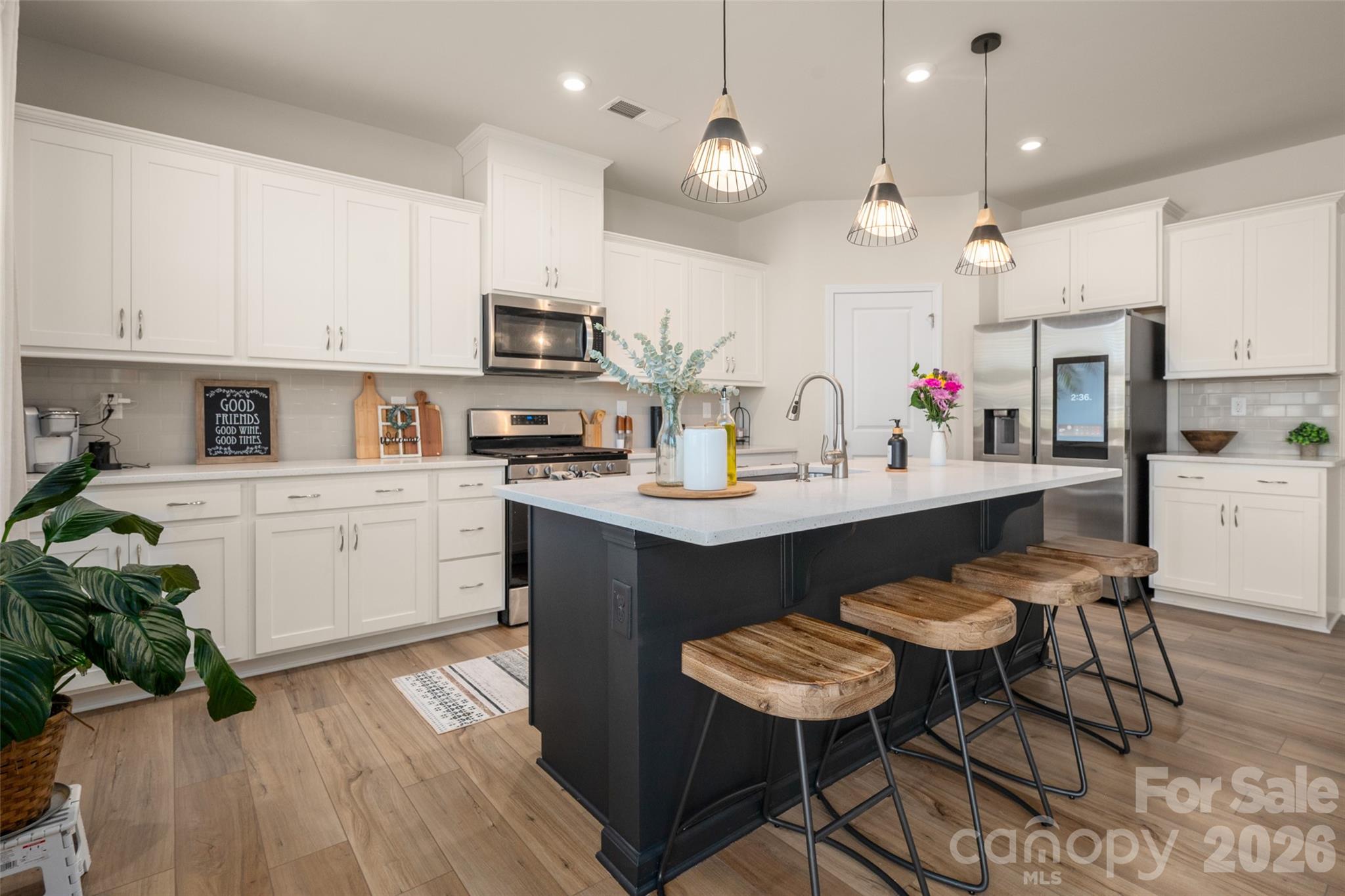 2538 Crimson Way #114 — Monroe