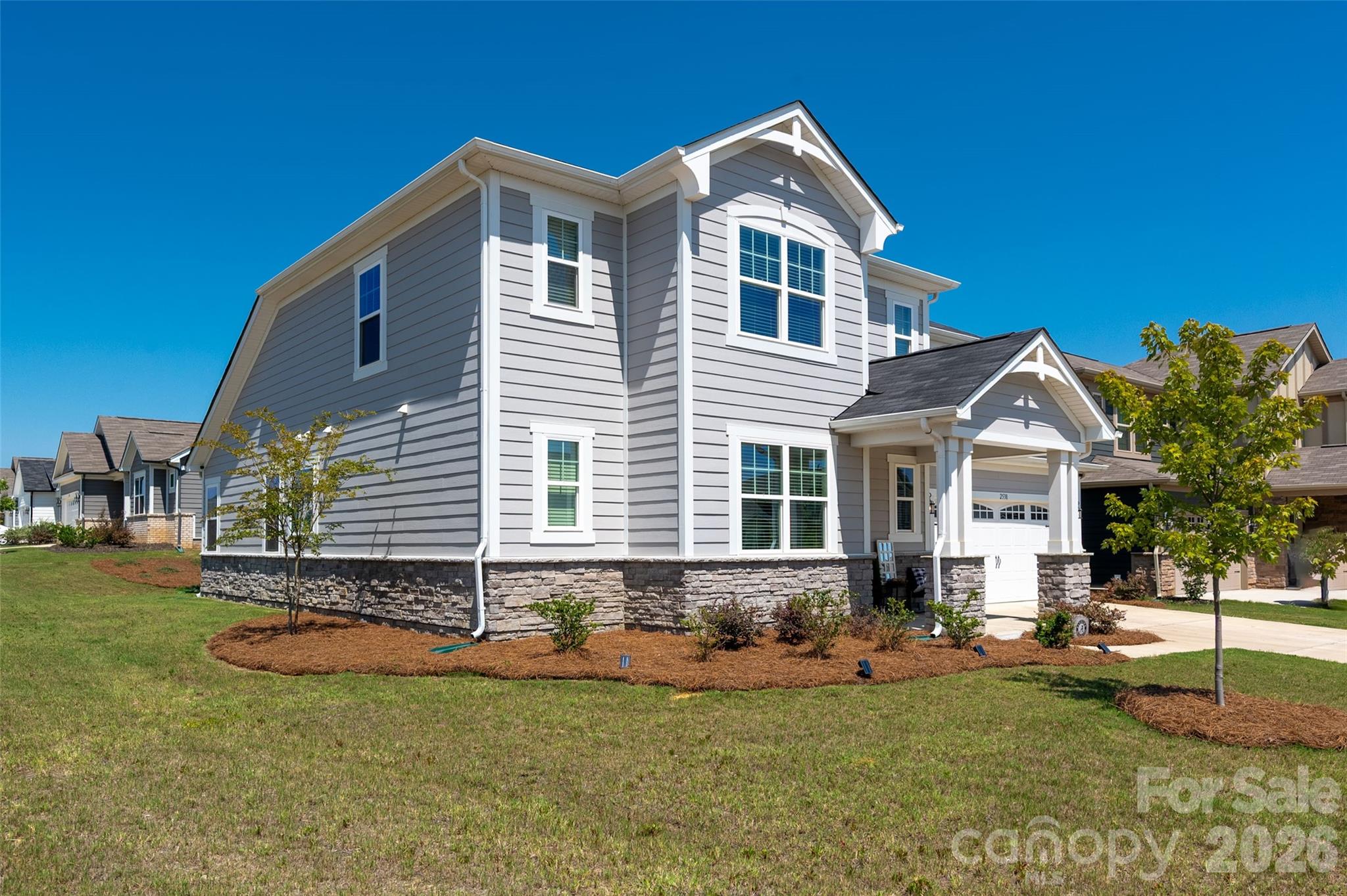 2538 Crimson Way #114 — Monroe