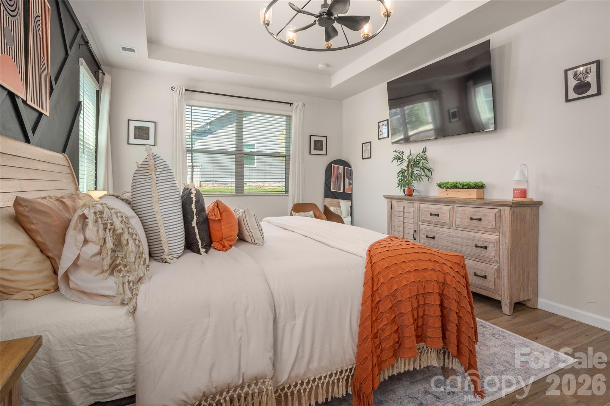 2538 Crimson Way #114 — Monroe