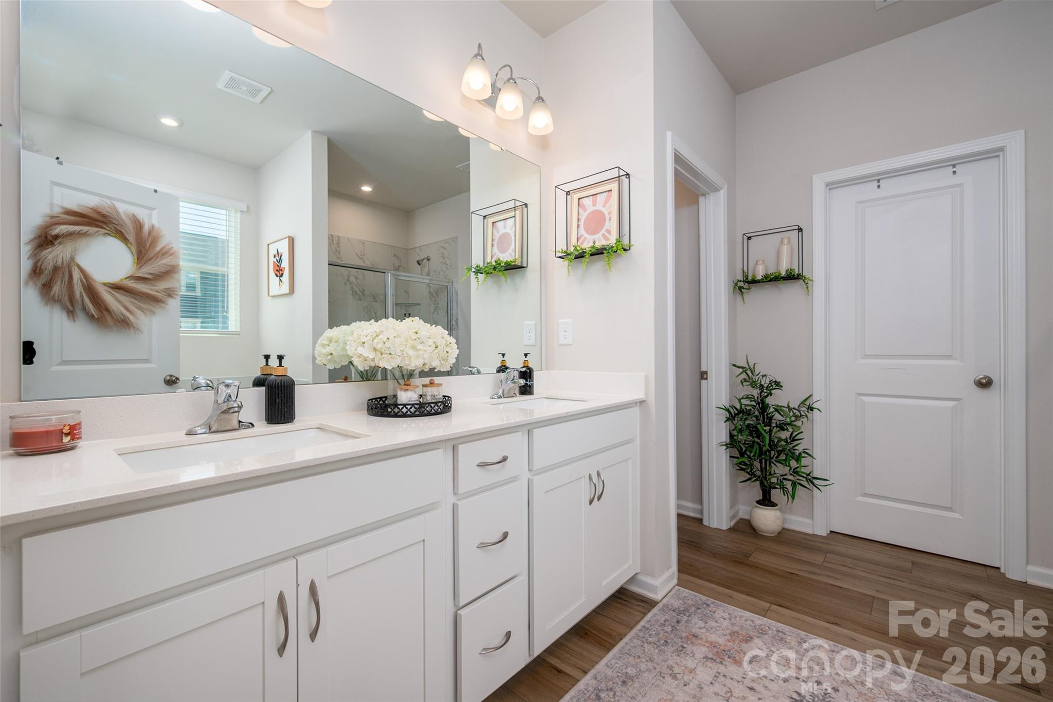 2538 Crimson Way #114 — Monroe