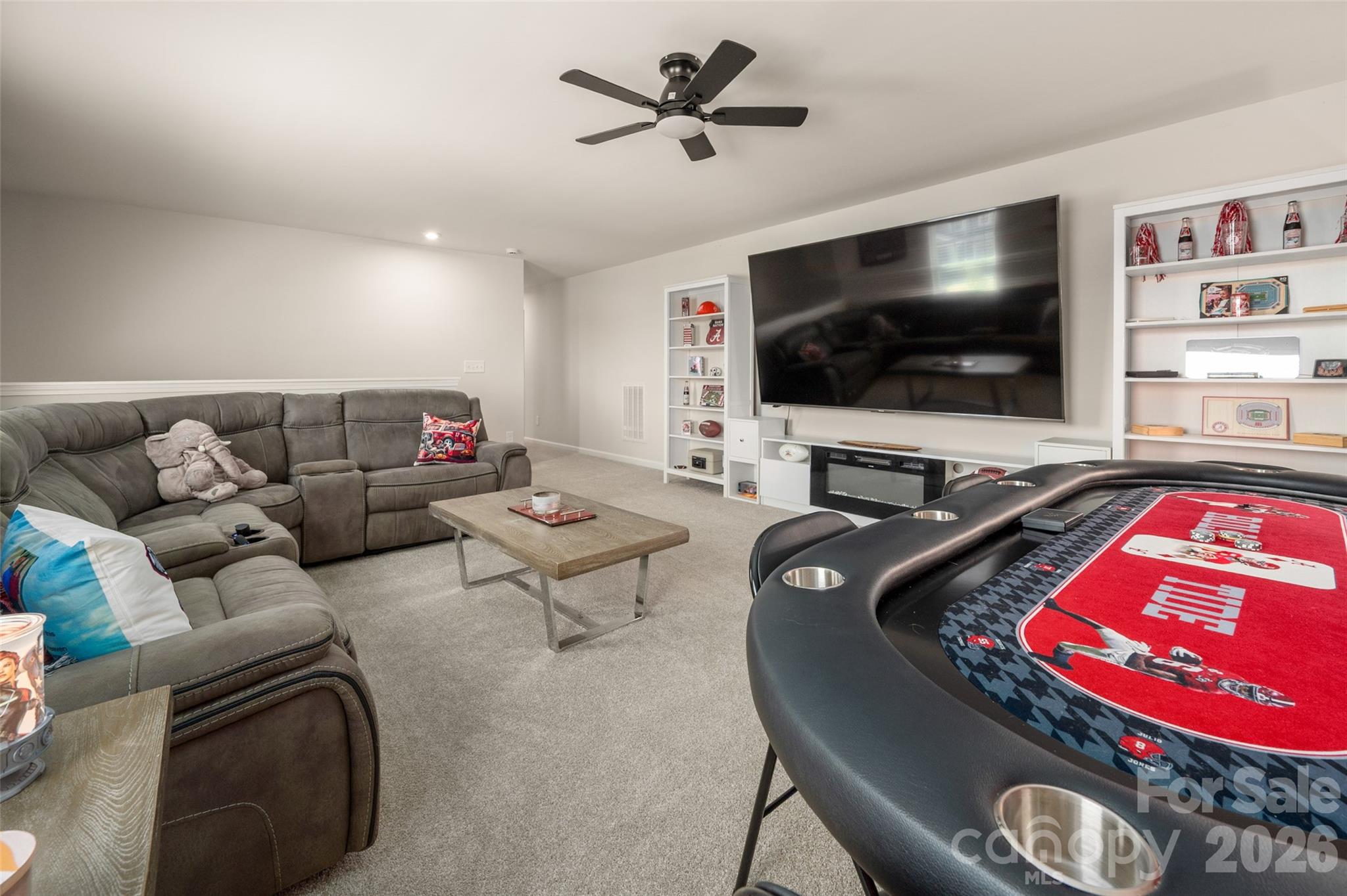 2538 Crimson Way #114 — Monroe