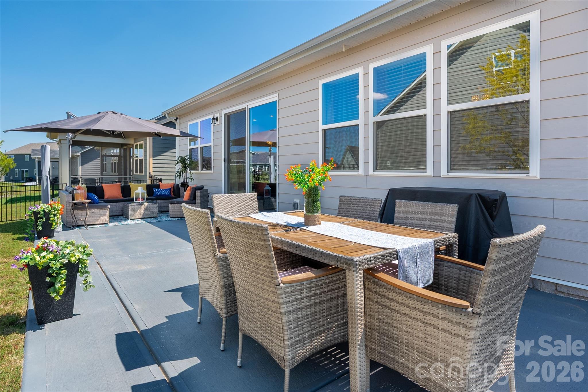2538 Crimson Way #114 — Monroe