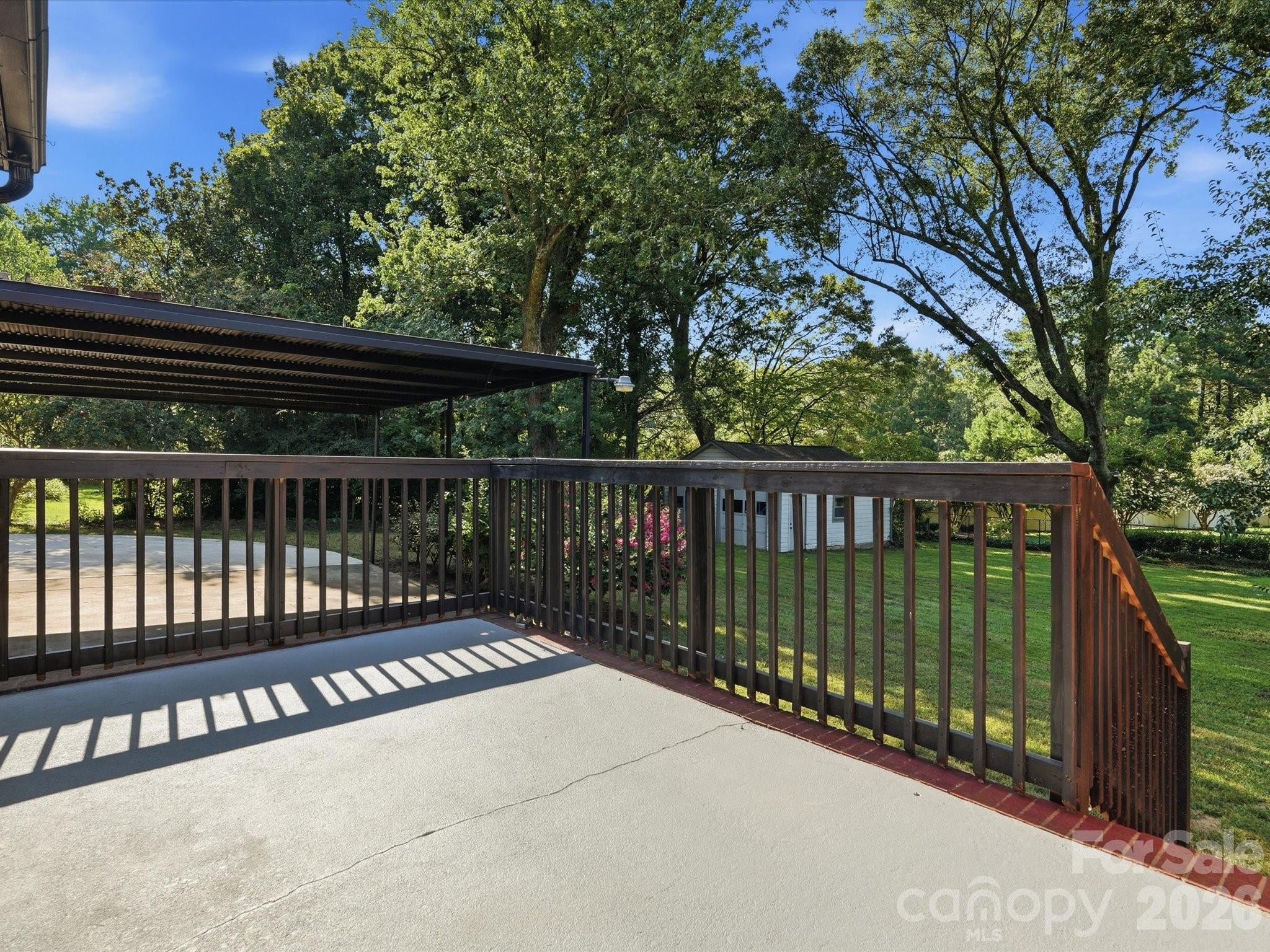 5701 Wilora Lake Road — Charlotte