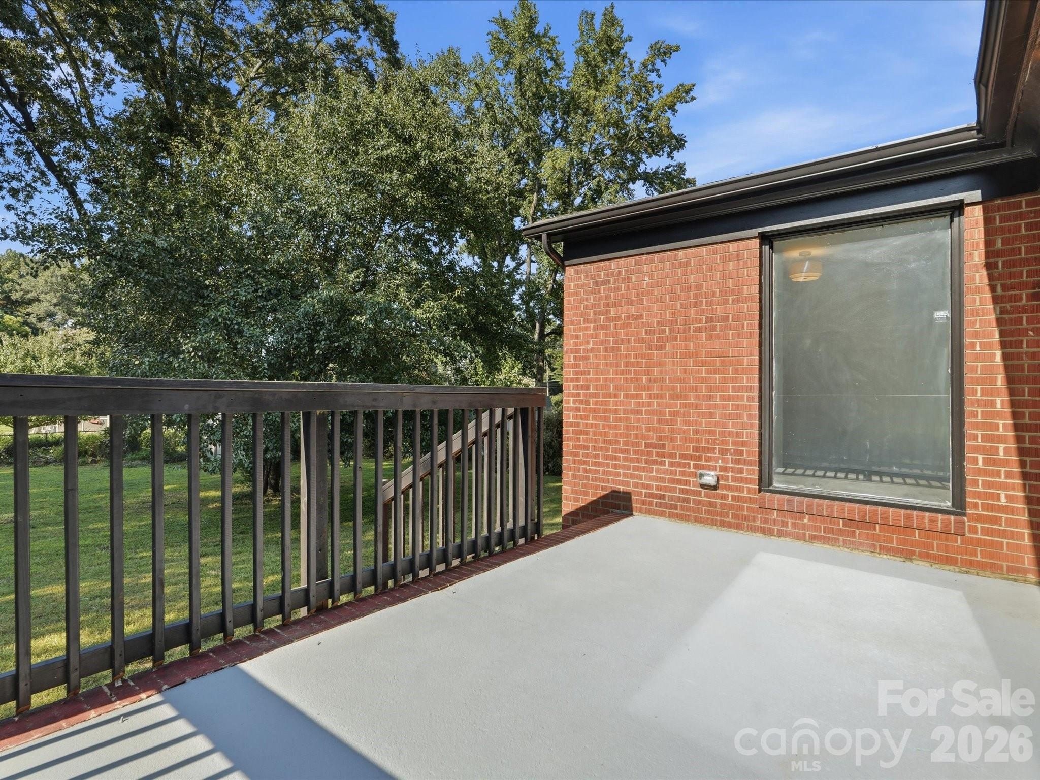 5701 Wilora Lake Road — Charlotte