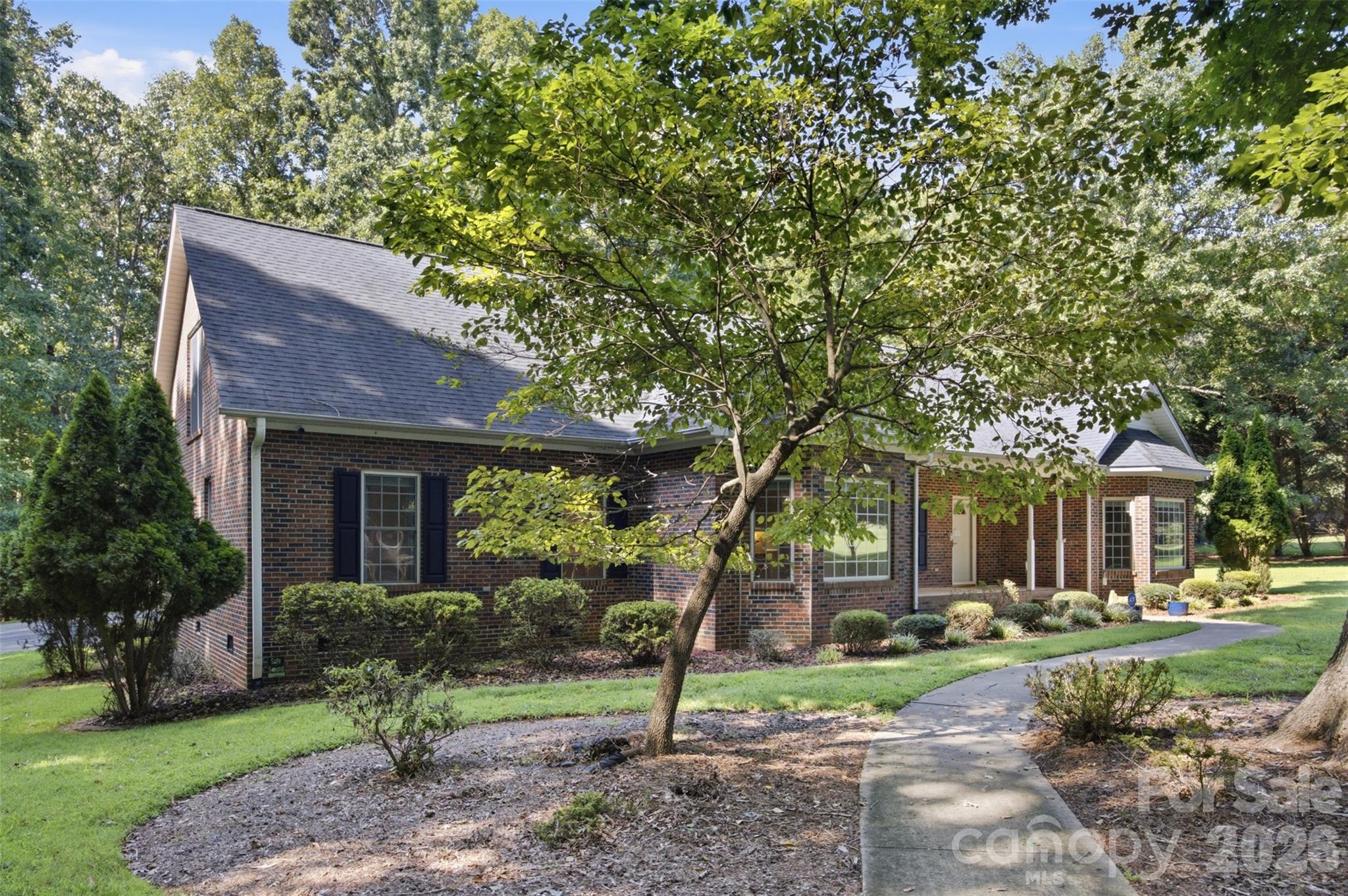 216 Minnie Queen Lane — Belmont