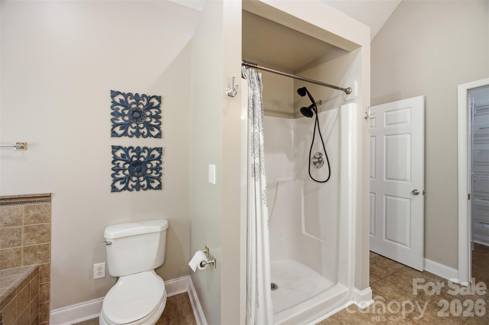 216 Minnie Queen Lane — Belmont