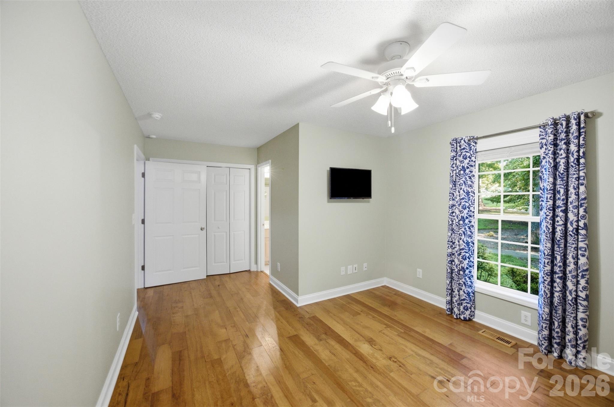 216 Minnie Queen Lane — Belmont