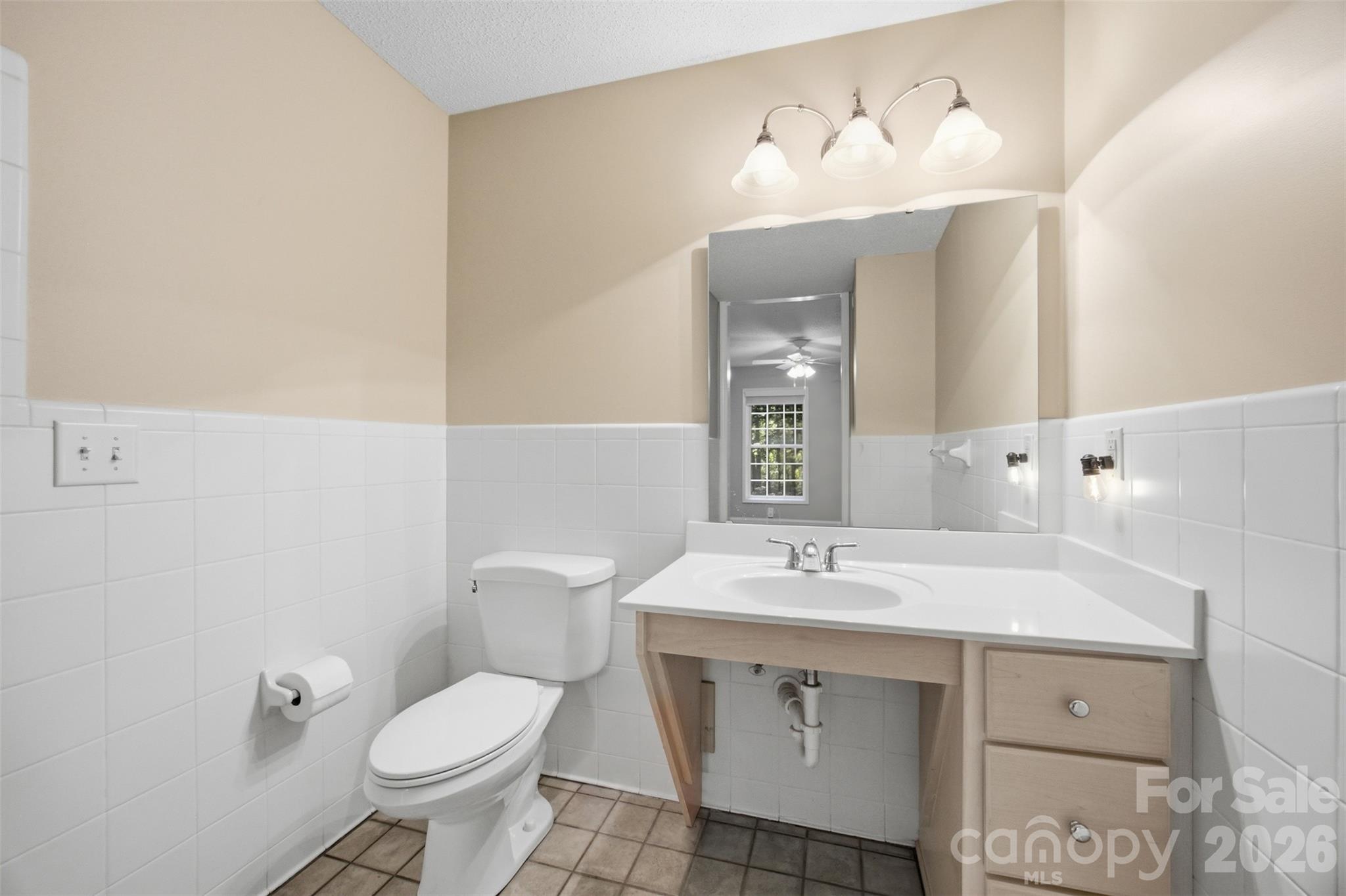 216 Minnie Queen Lane — Belmont