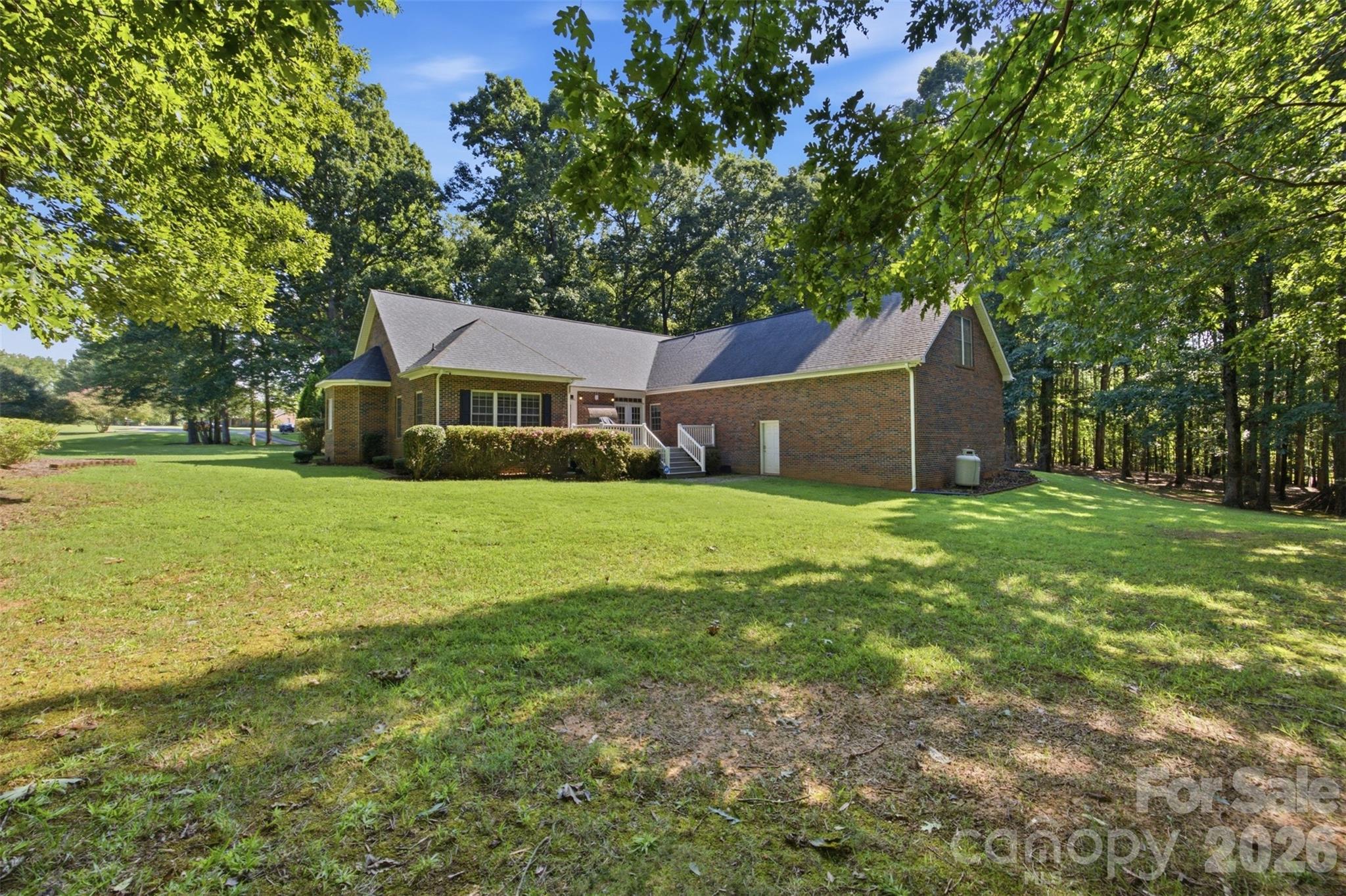 216 Minnie Queen Lane — Belmont