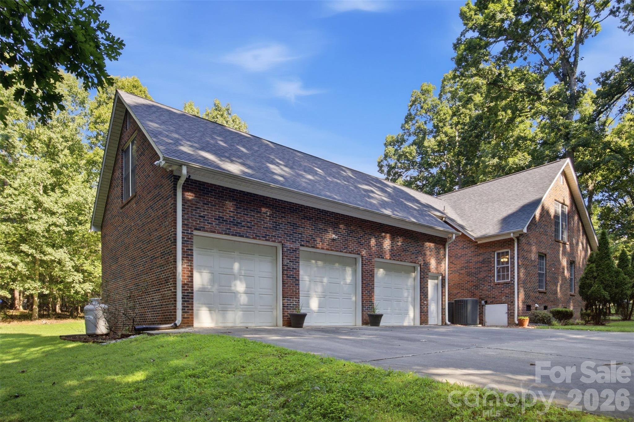 216 Minnie Queen Lane — Belmont
