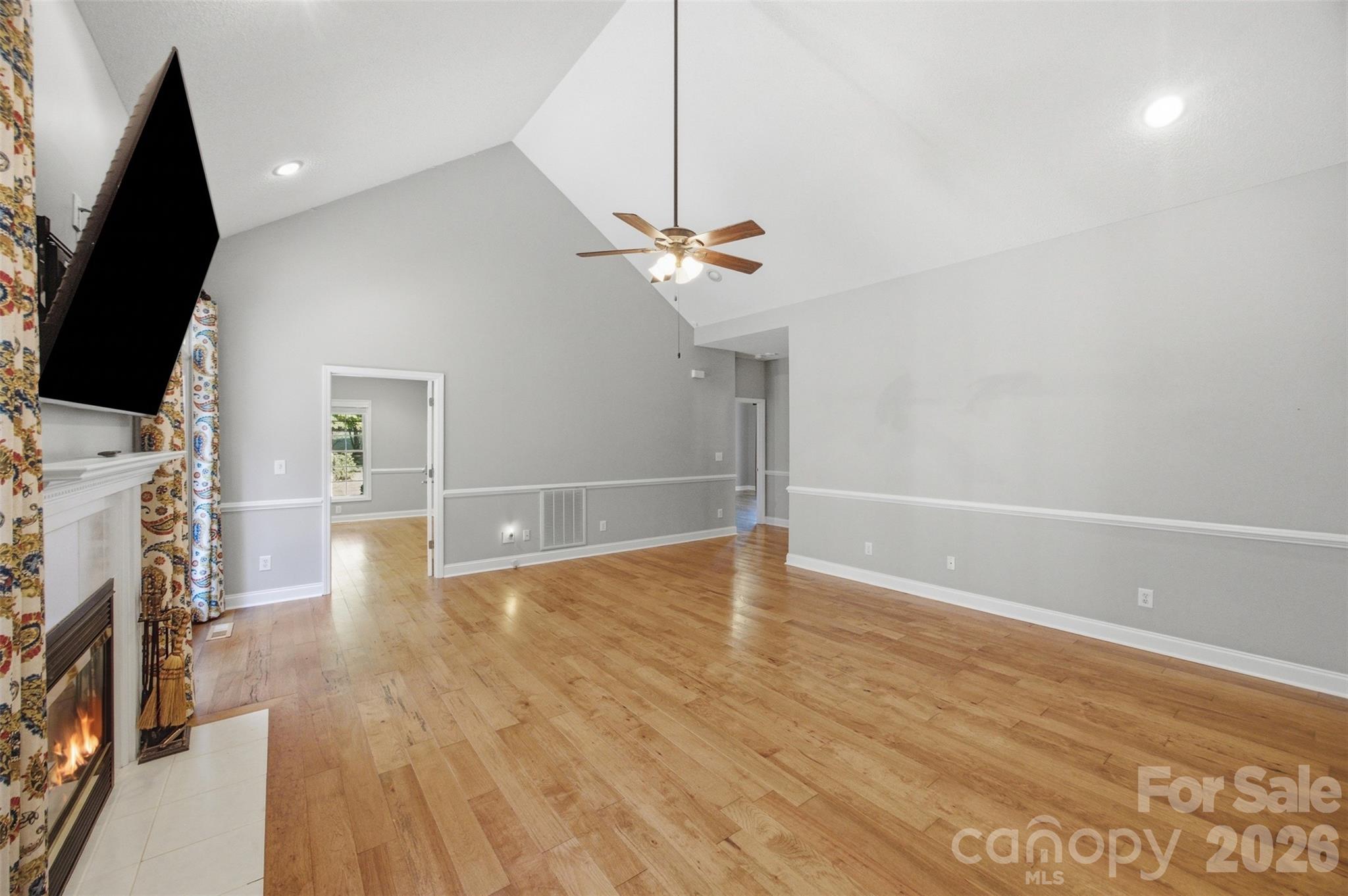216 Minnie Queen Lane — Belmont