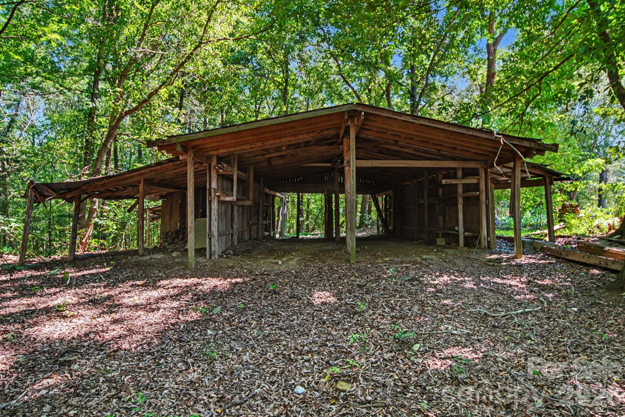 9393 Fisher Road — Mount Pleasant