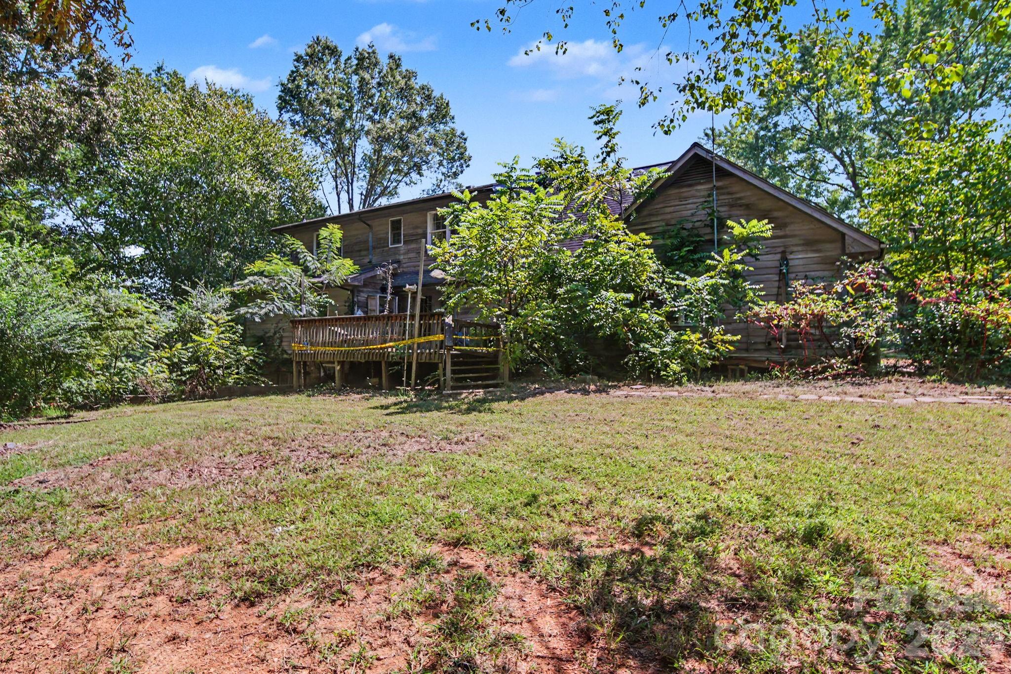 9393 Fisher Road — Mount Pleasant
