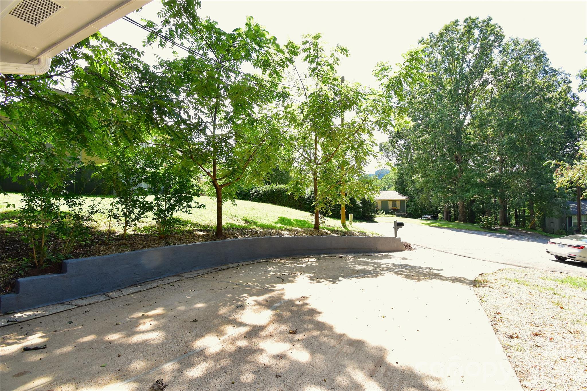 19 S Ridge Place — Arden