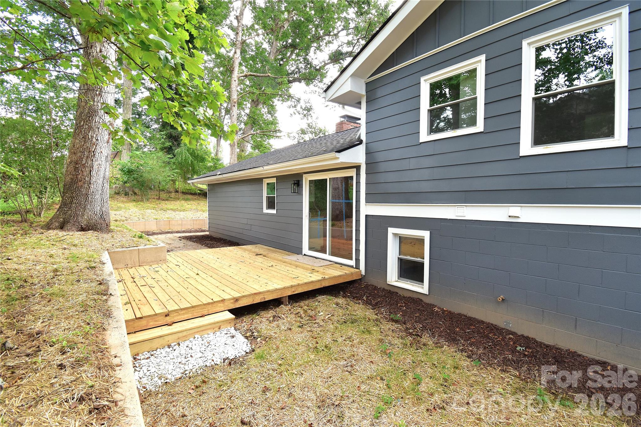 19 S Ridge Place — Arden