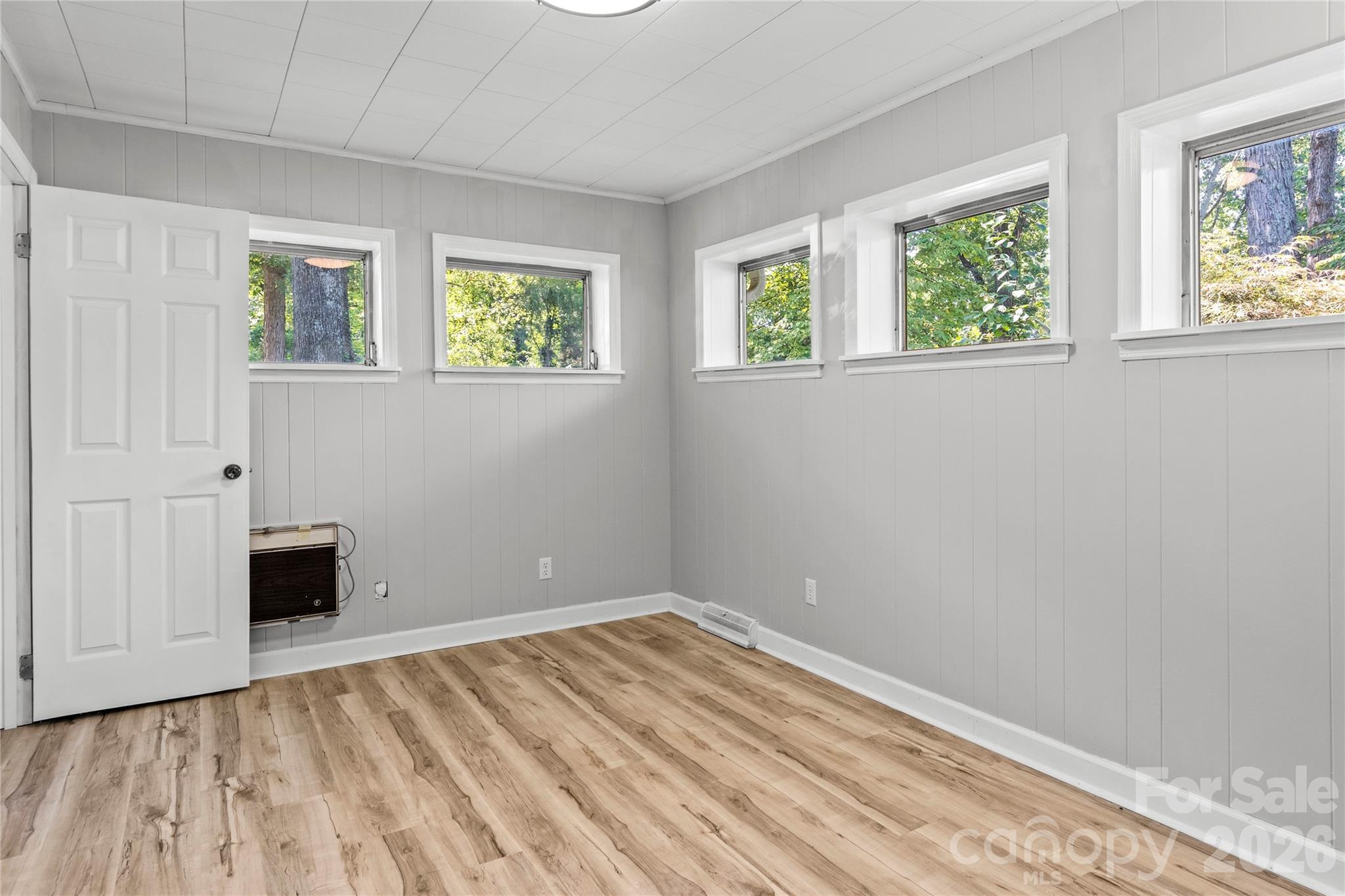 1105 Graystone Drive — Winston Salem