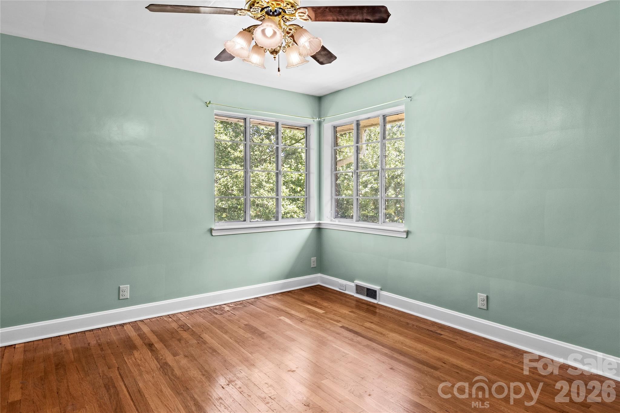 1105 Graystone Drive — Winston Salem