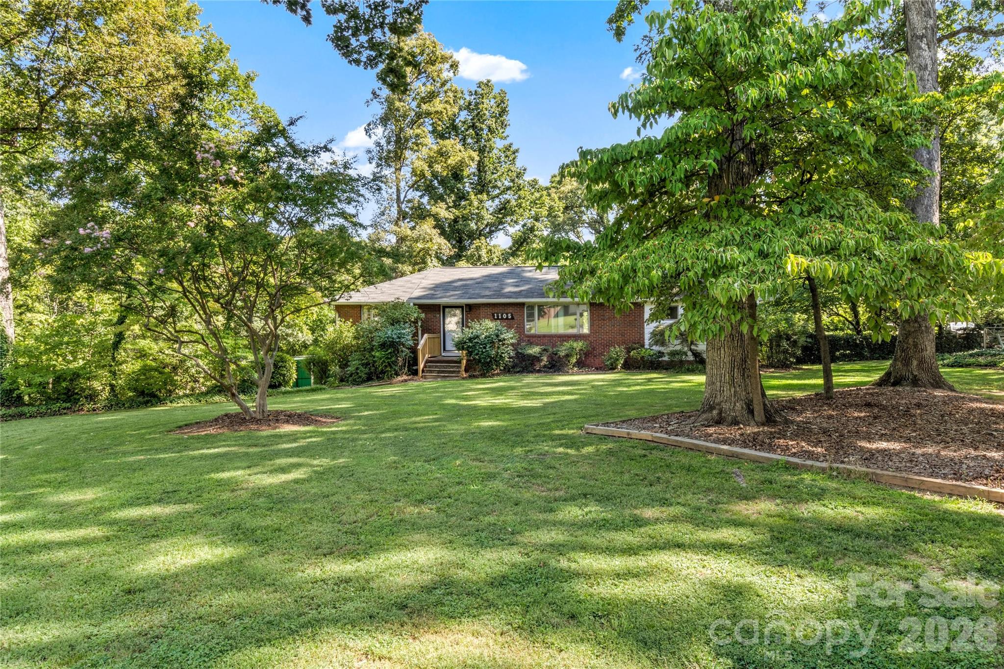 1105 Graystone Drive — Winston Salem