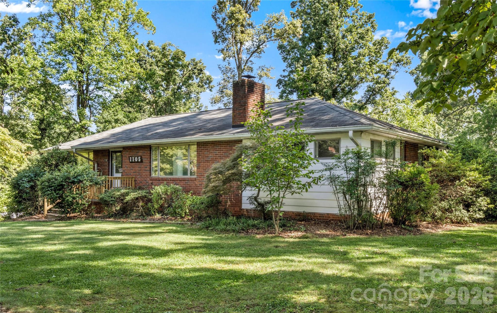 1105 Graystone Drive — Winston Salem