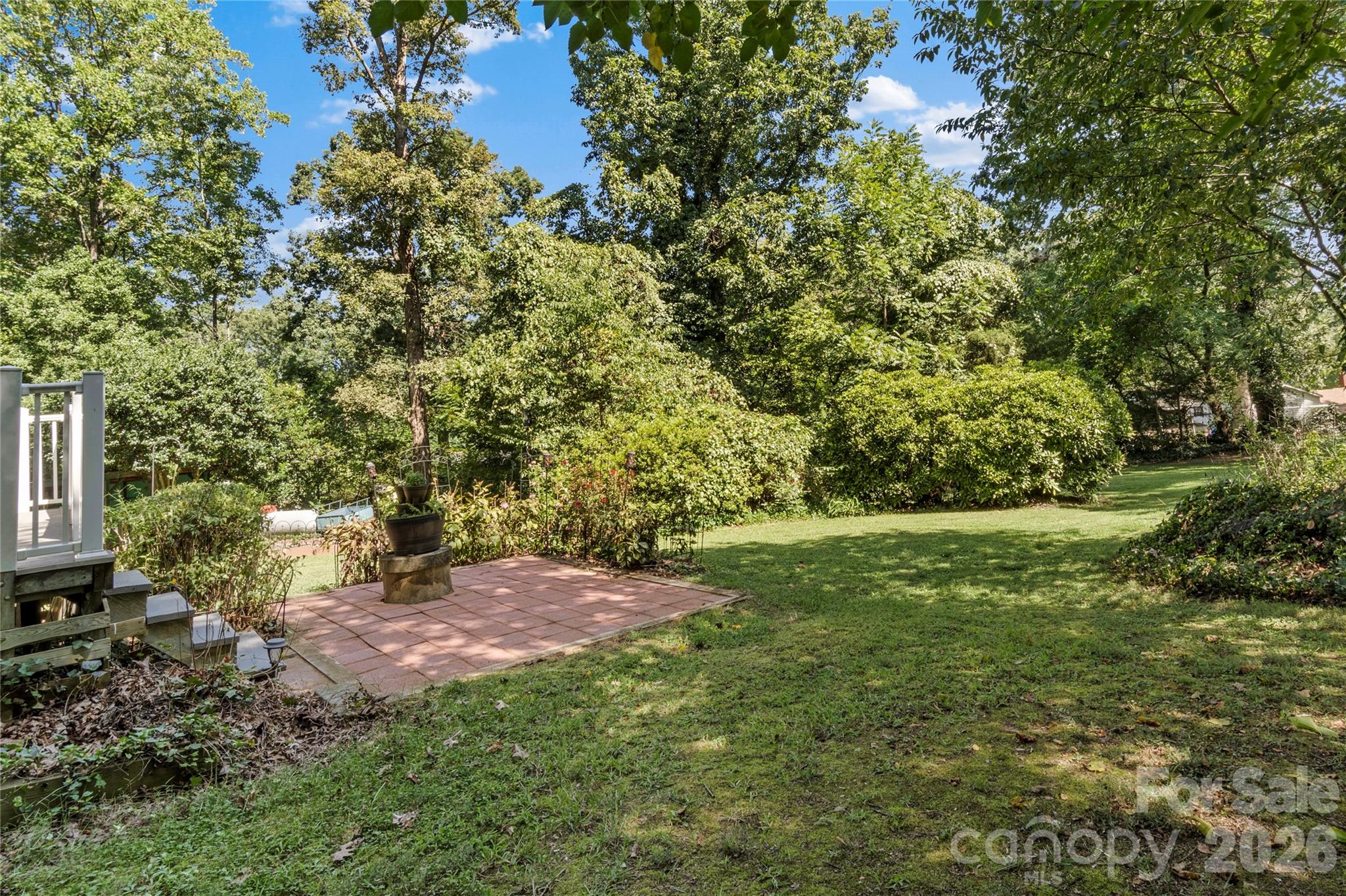 1105 Graystone Drive — Winston Salem