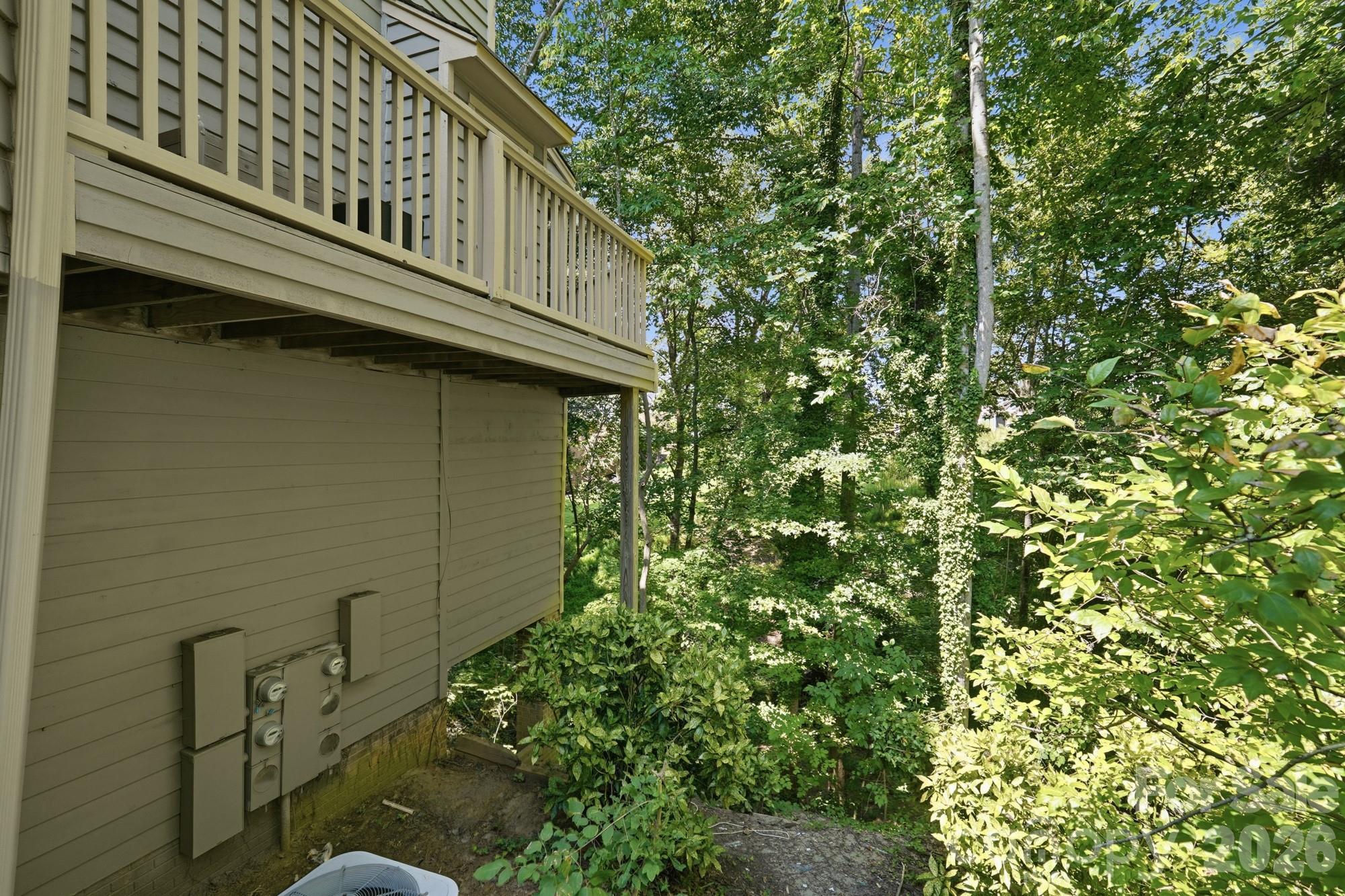 13820 Queens Harbor Road — Charlotte