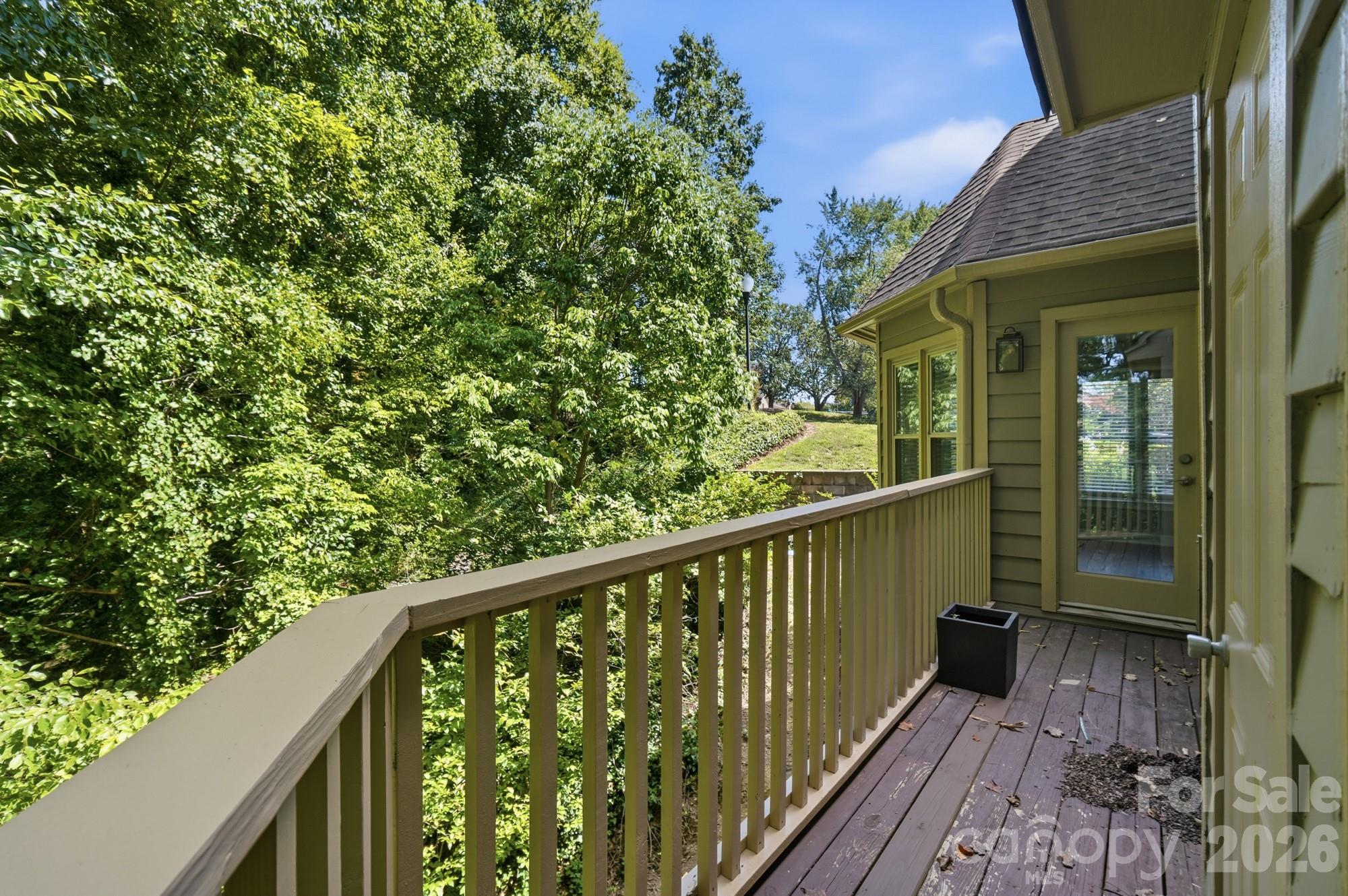 13820 Queens Harbor Road — Charlotte