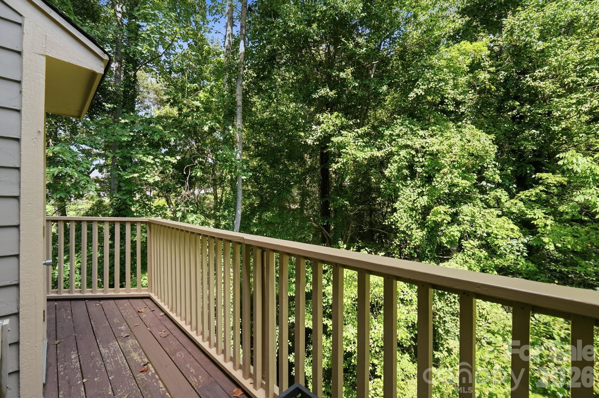 13820 Queens Harbor Road — Charlotte