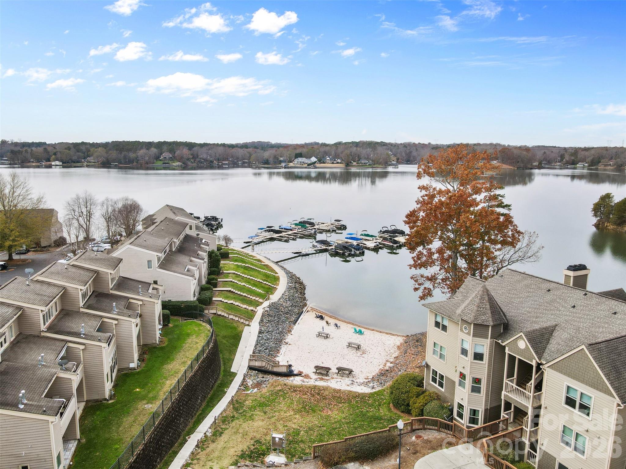 13820 Queens Harbor Road — Charlotte