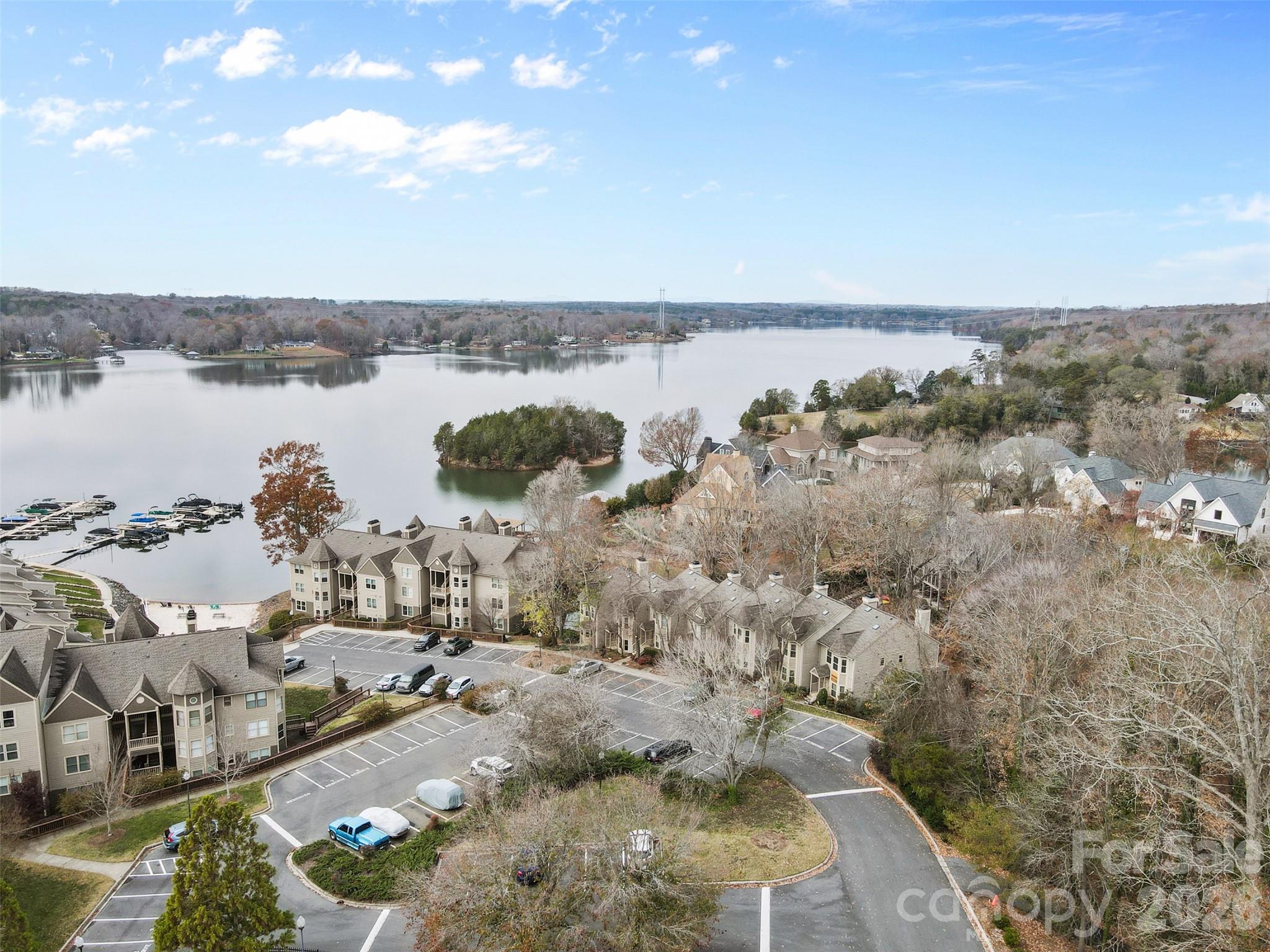 13820 Queens Harbor Road — Charlotte