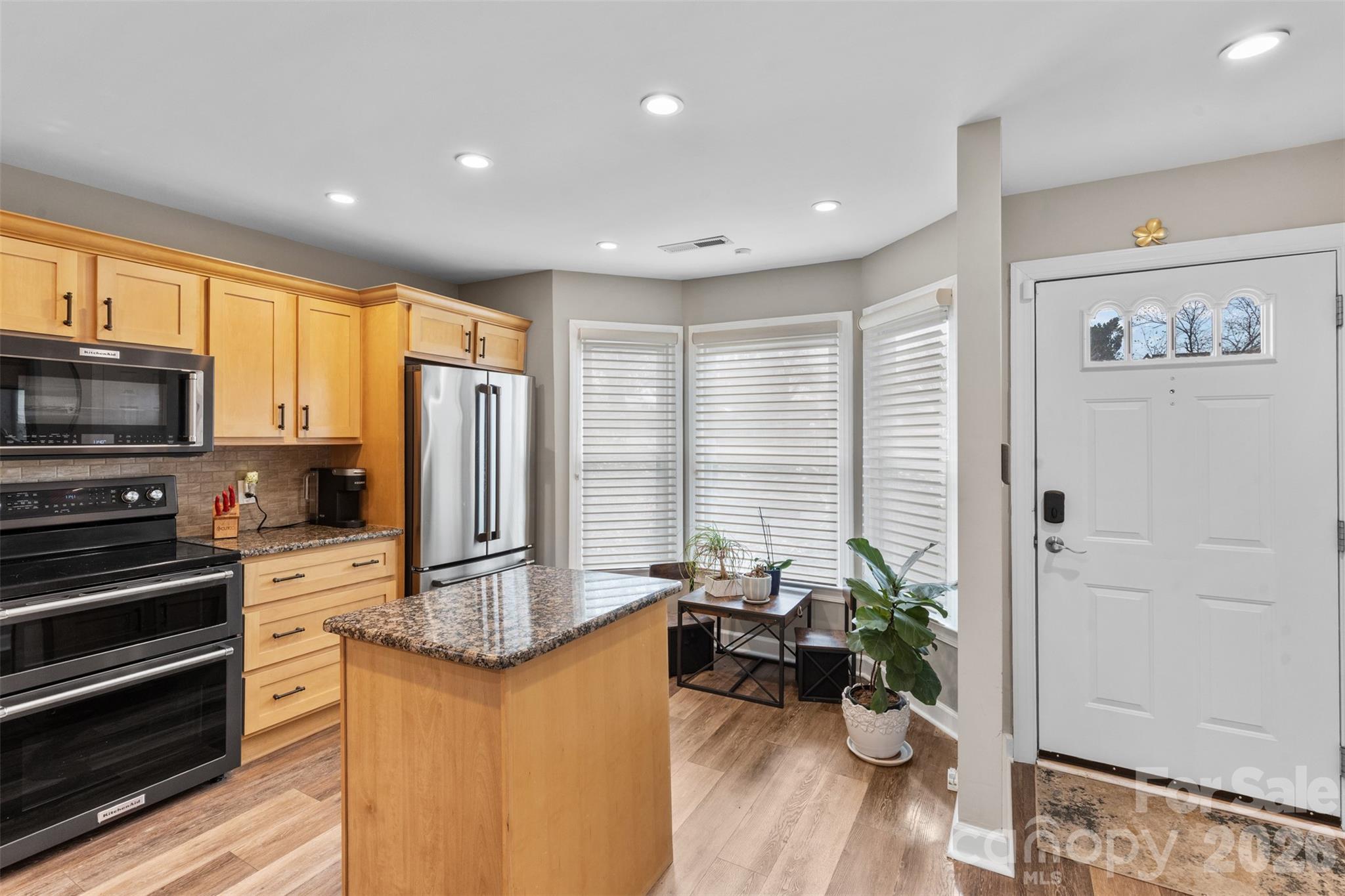 13820 Queens Harbor Road — Charlotte