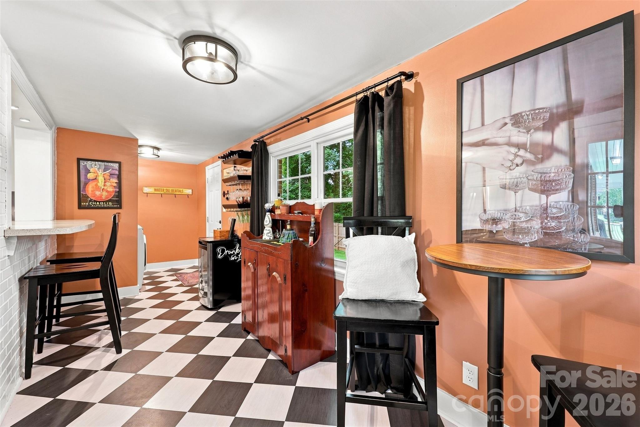 208 Barron Park — York