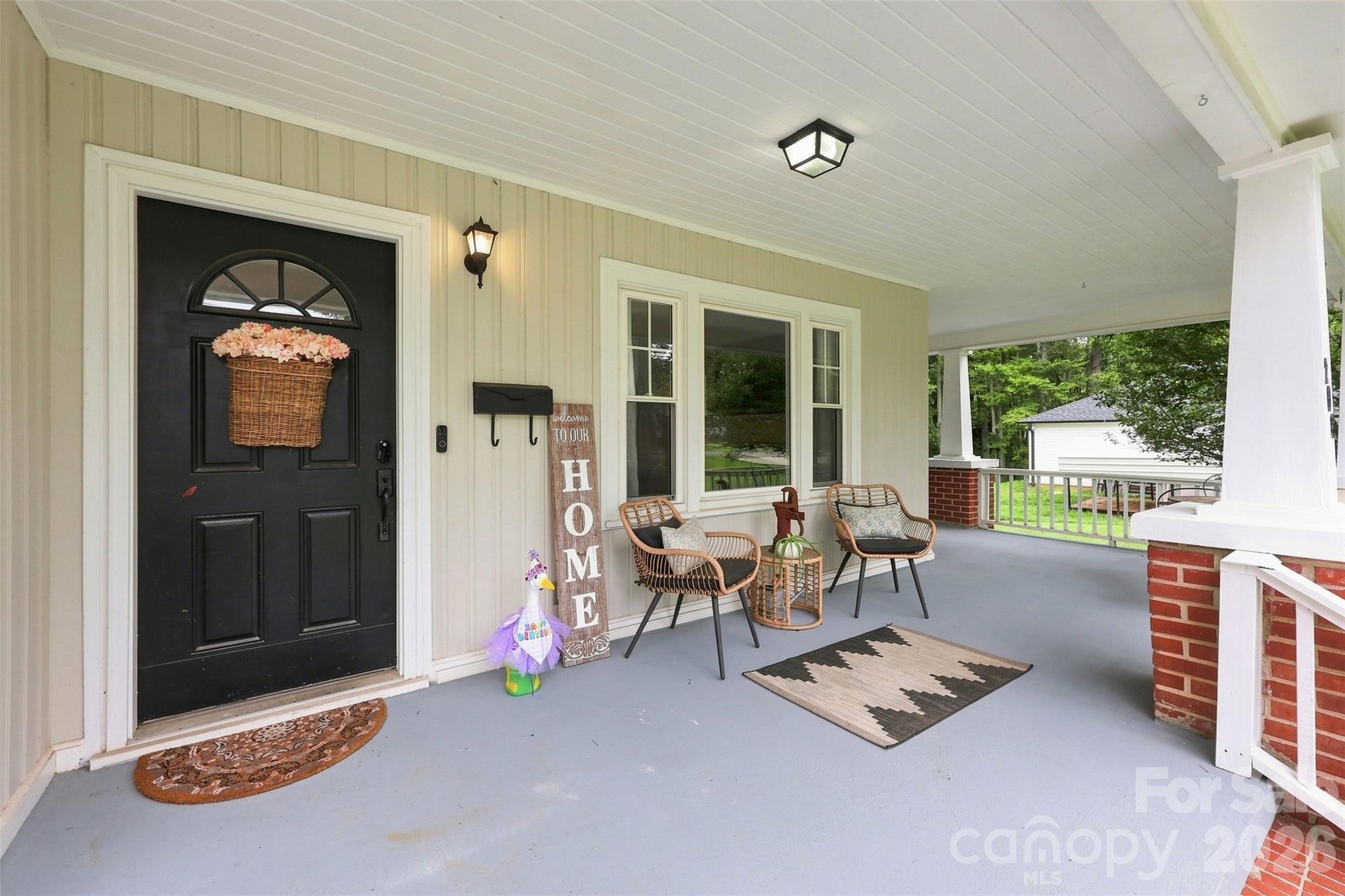 208 Barron Park — York